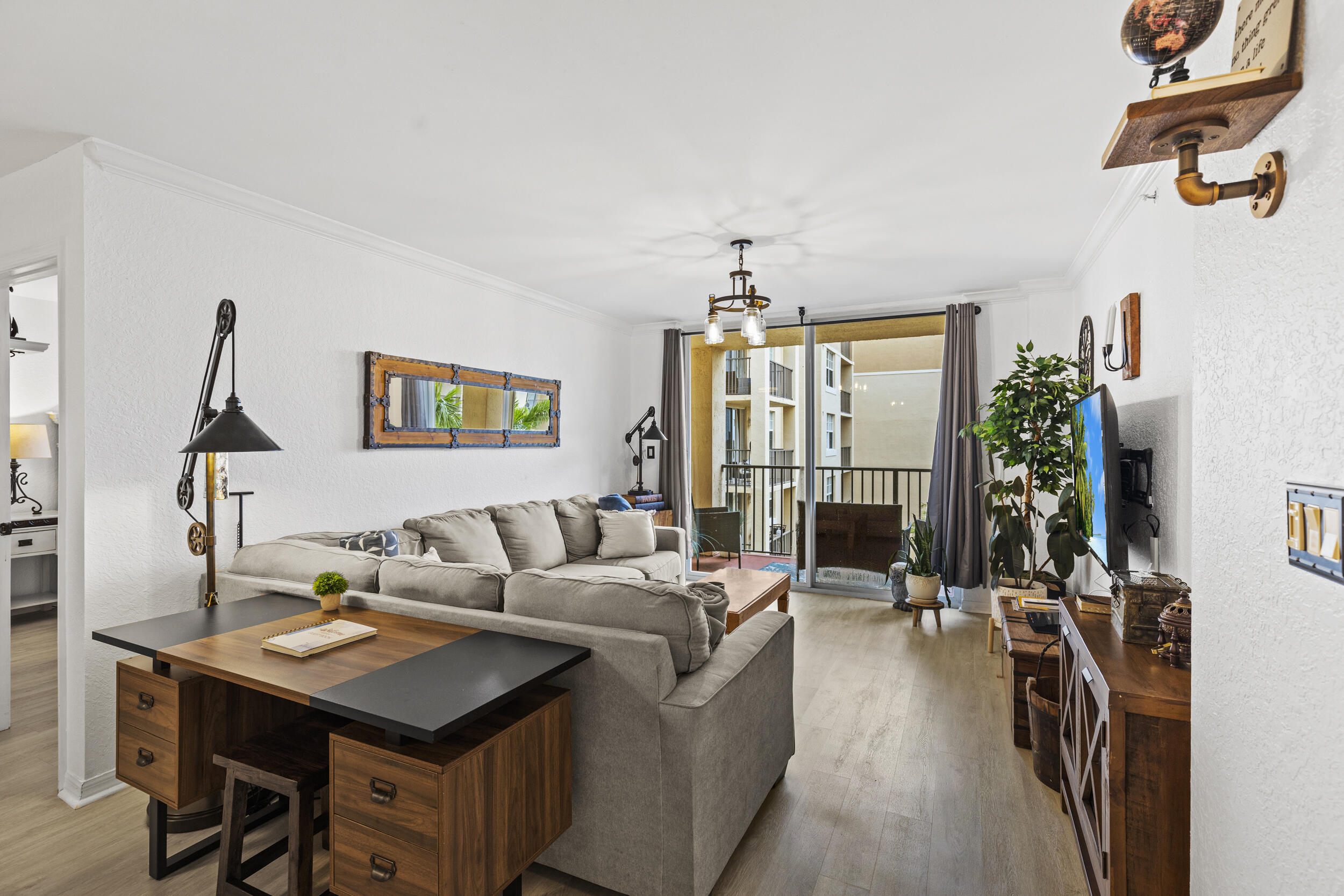 MLS #R11148829 image #9