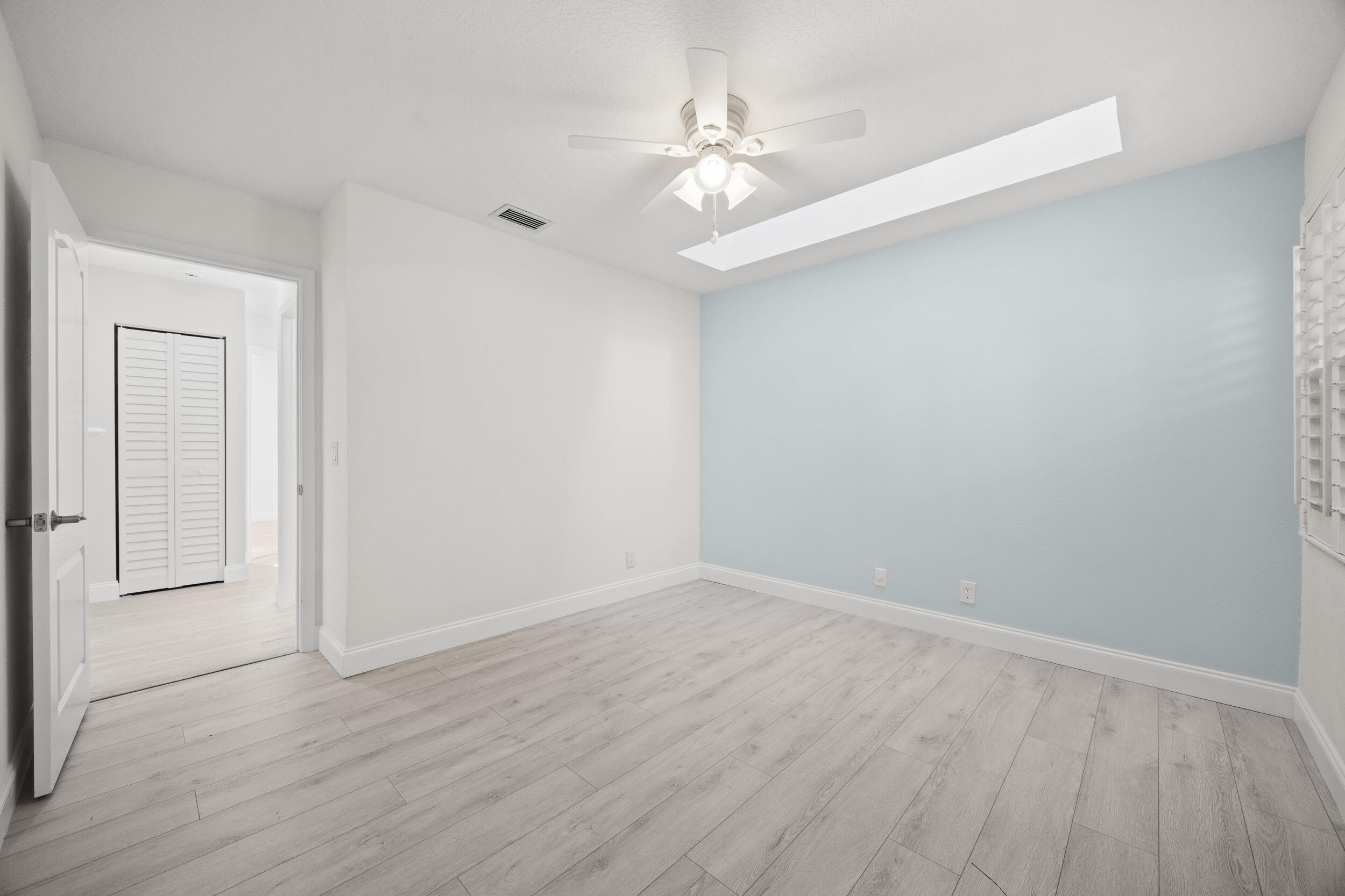 MLS #R11148840 image #36