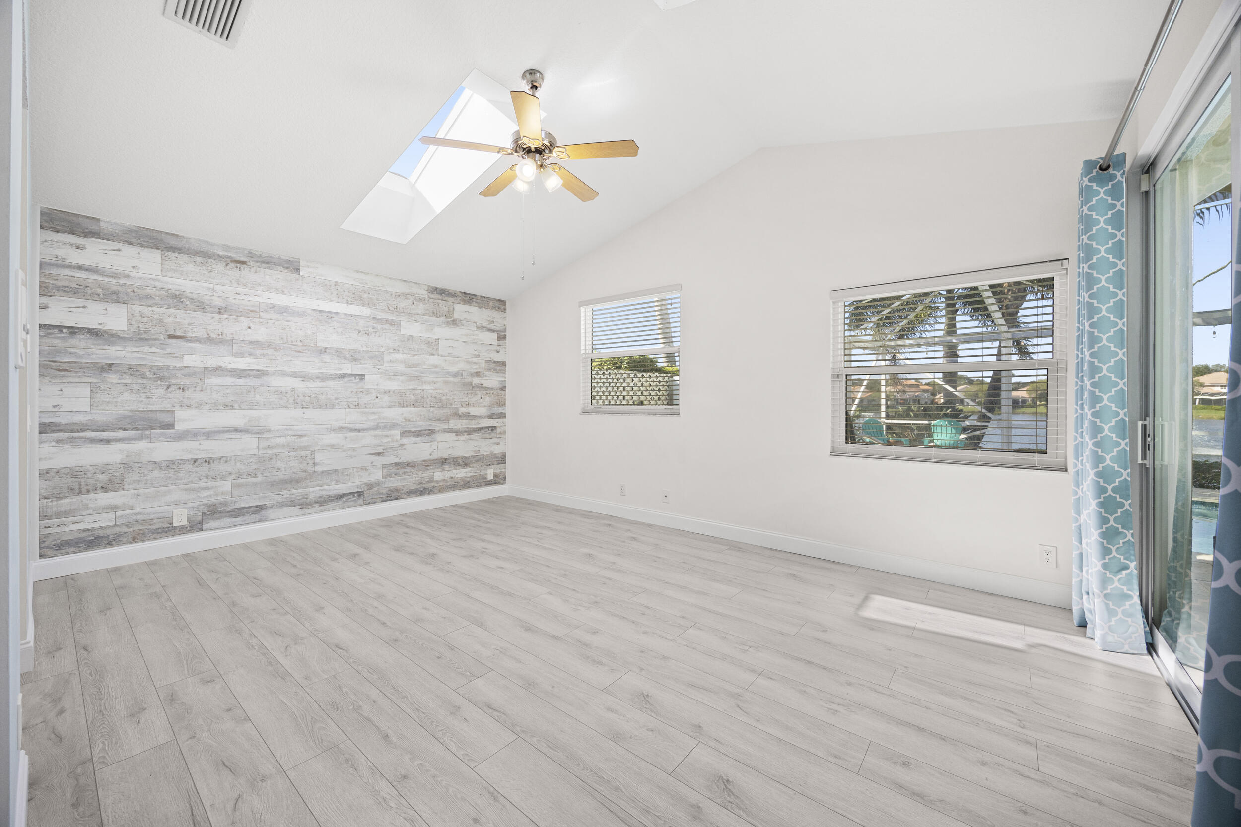 MLS #R11148840 image #38