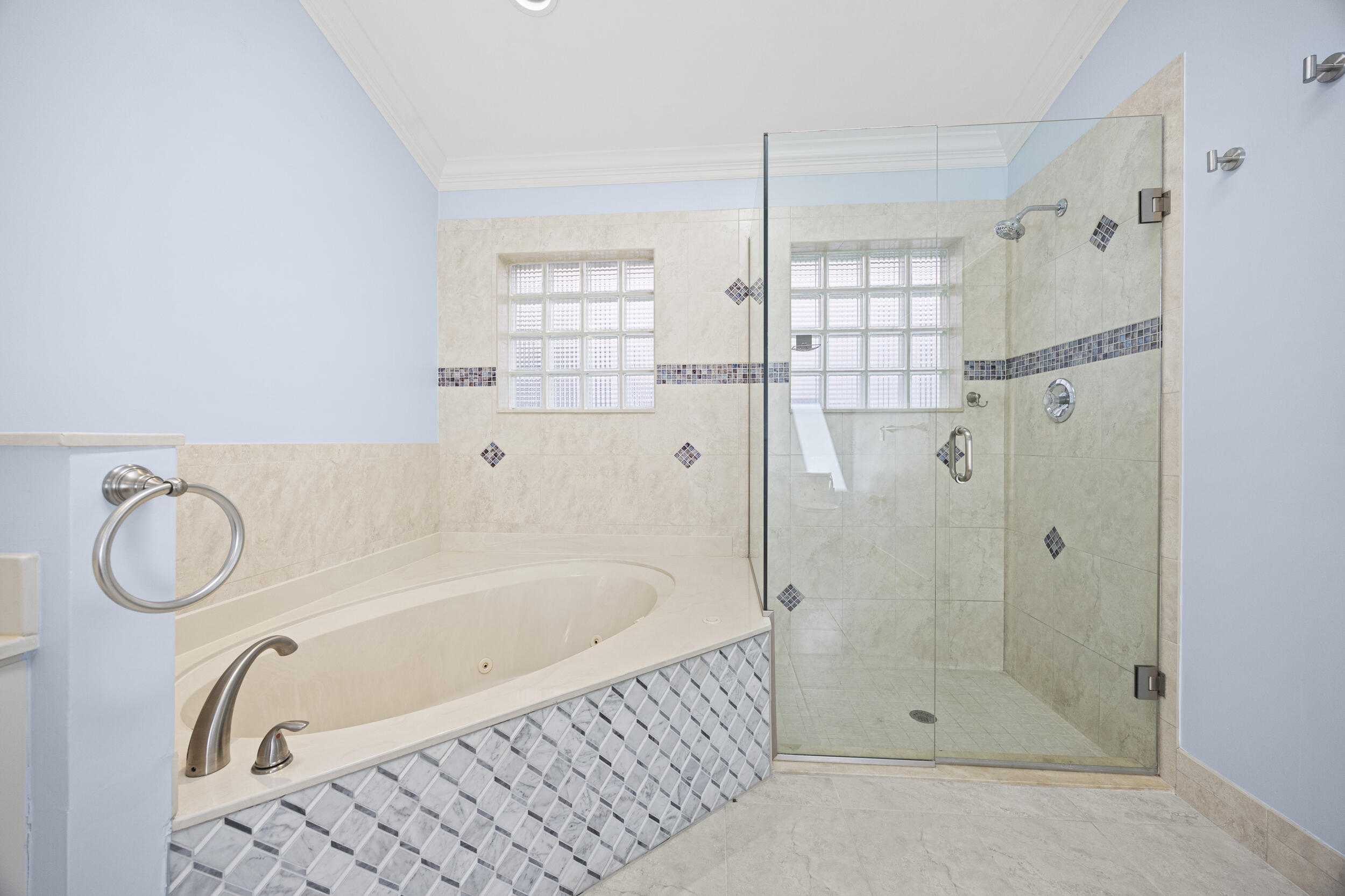 MLS #R11148840 image #44