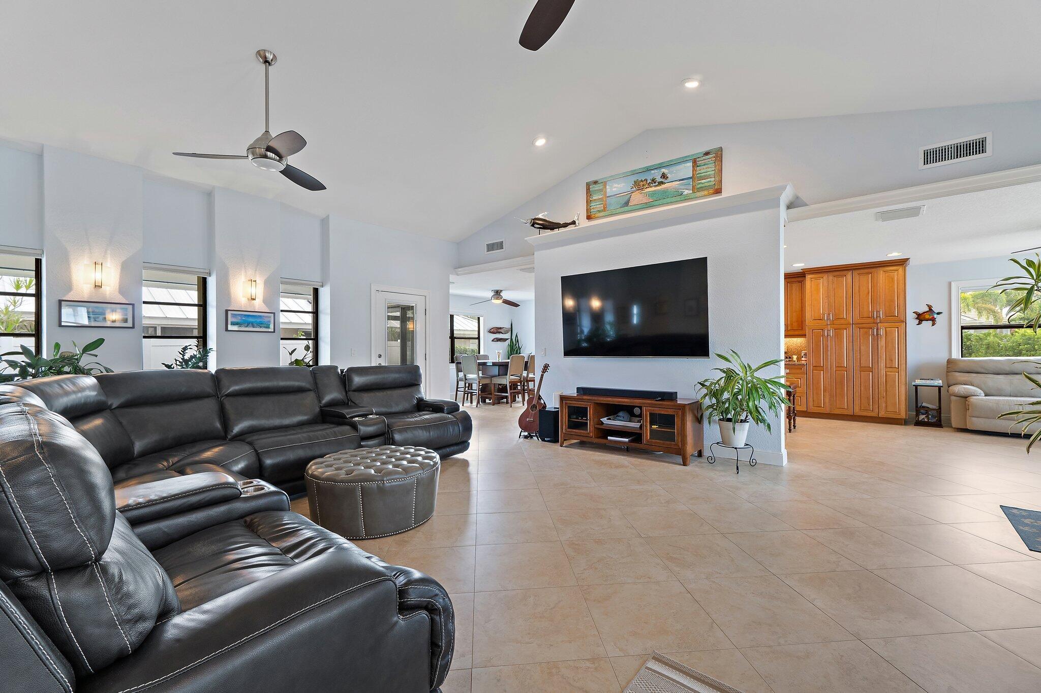 MLS #R11148864 image #8