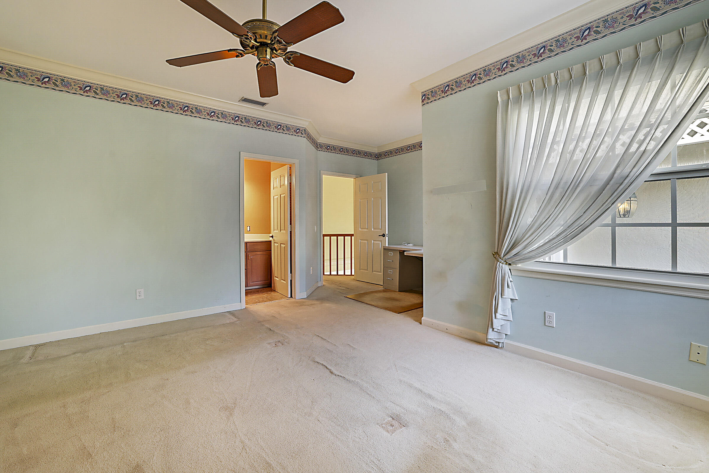 MLS #R11148873 image #30