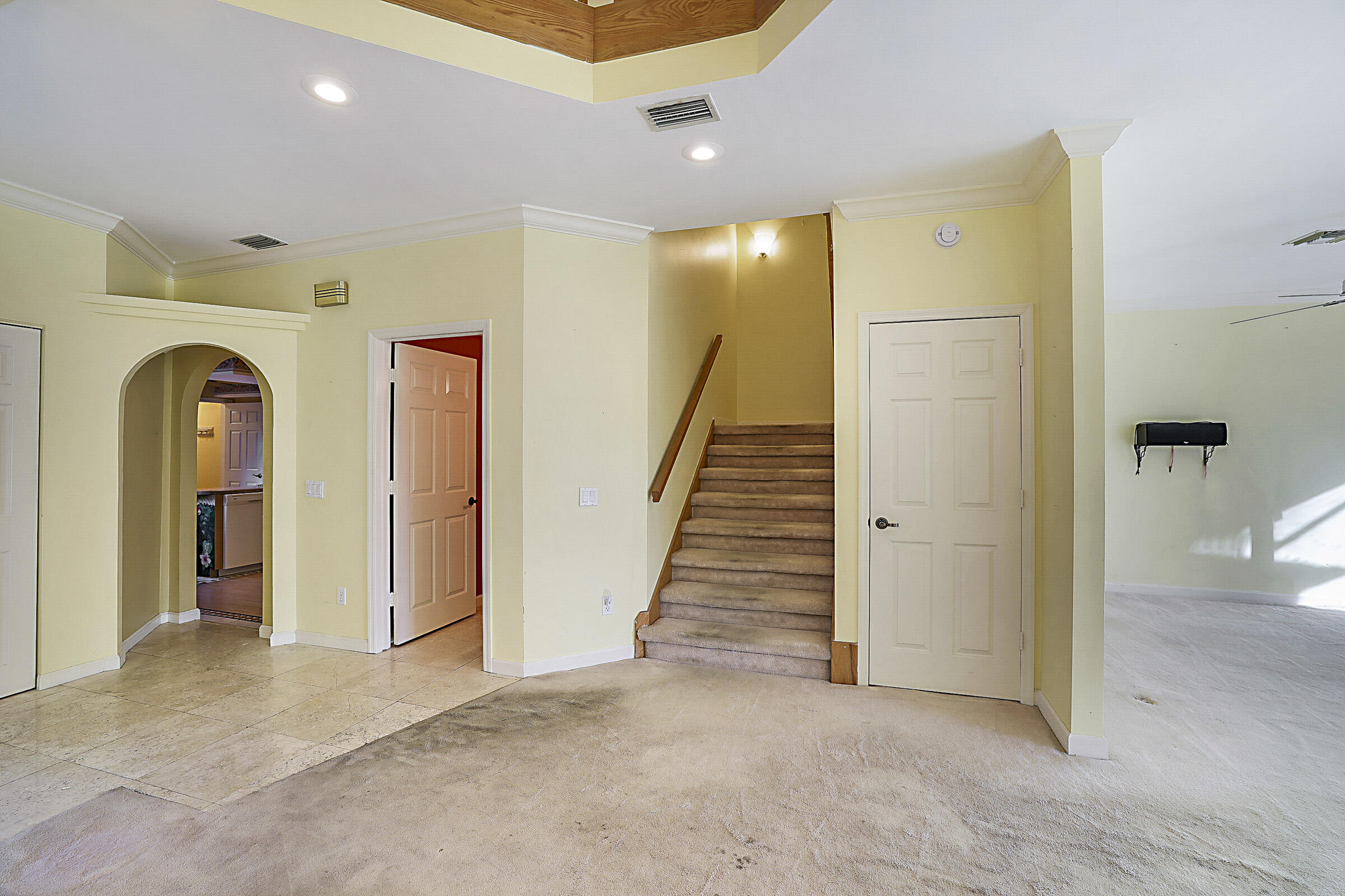 MLS #R11148873 image #5