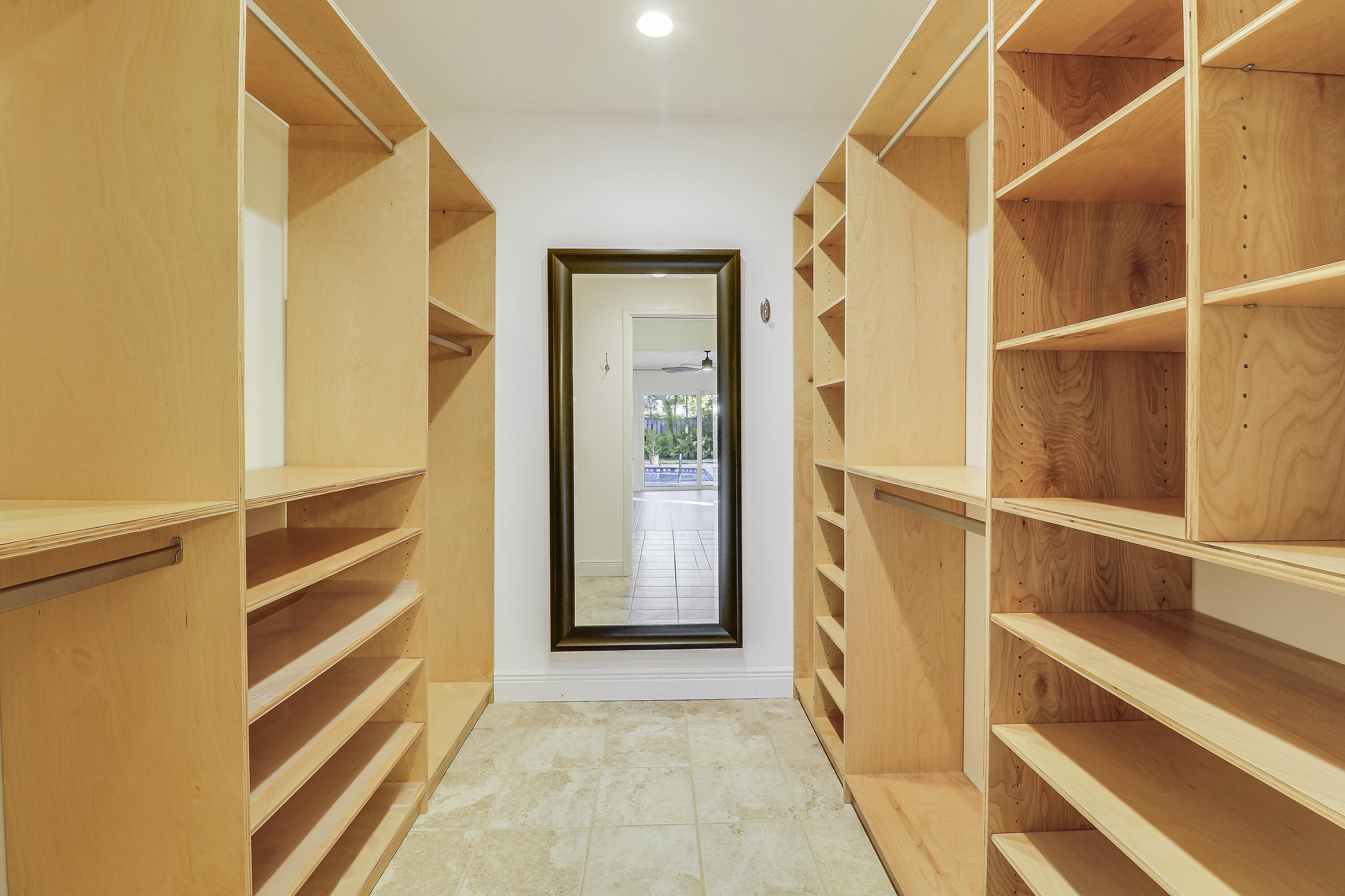 MLS #R11148891 image #27