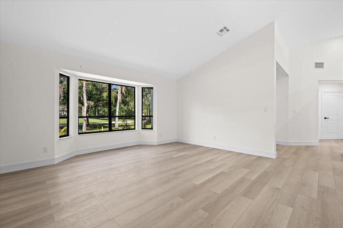 MLS #R11148910 image #22