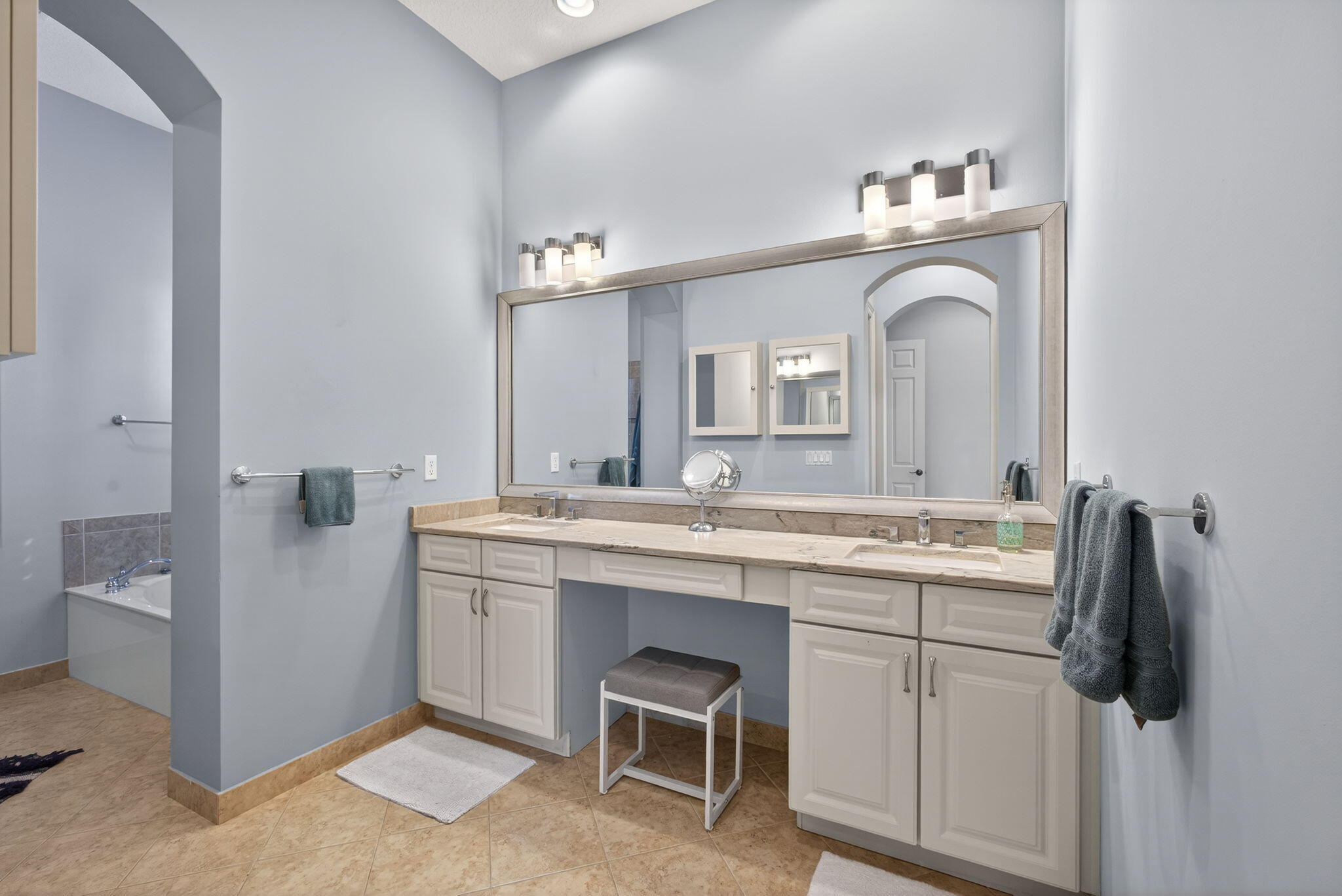 MLS #R11148956 image #14