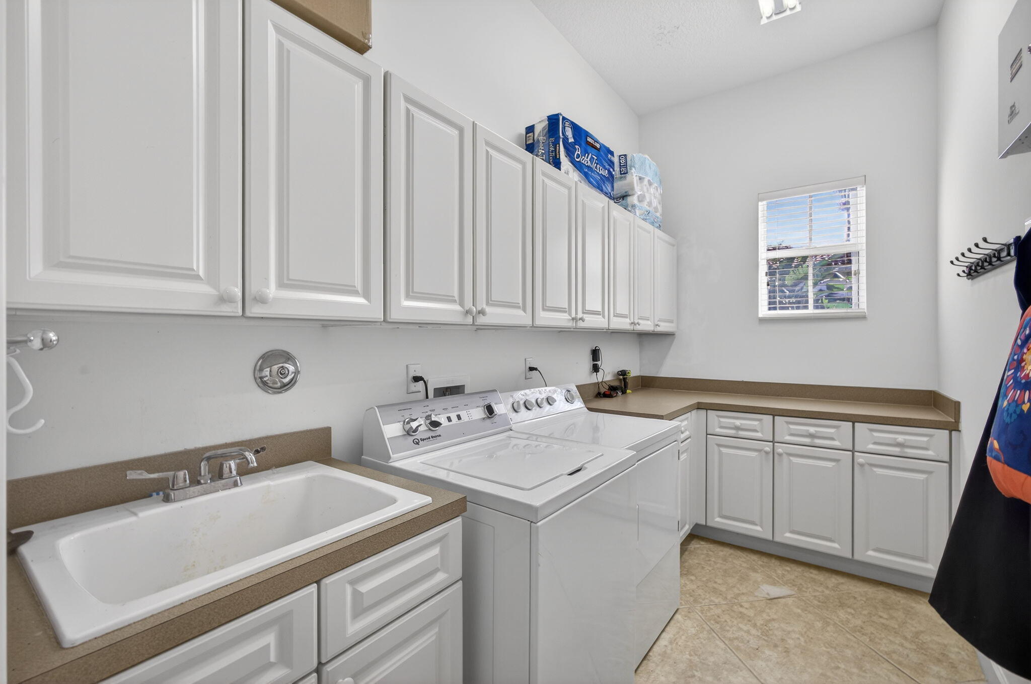 MLS #R11148956 image #22