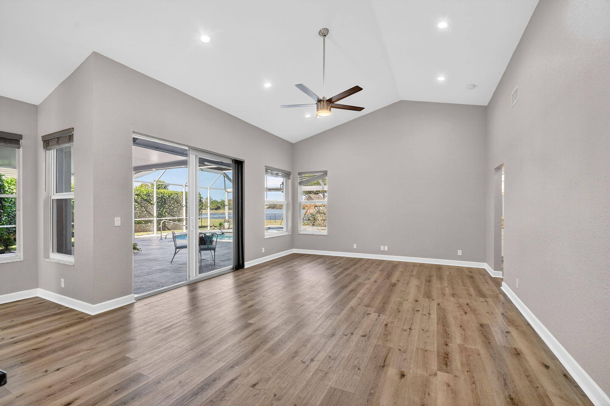 MLS #R11149062 image #13