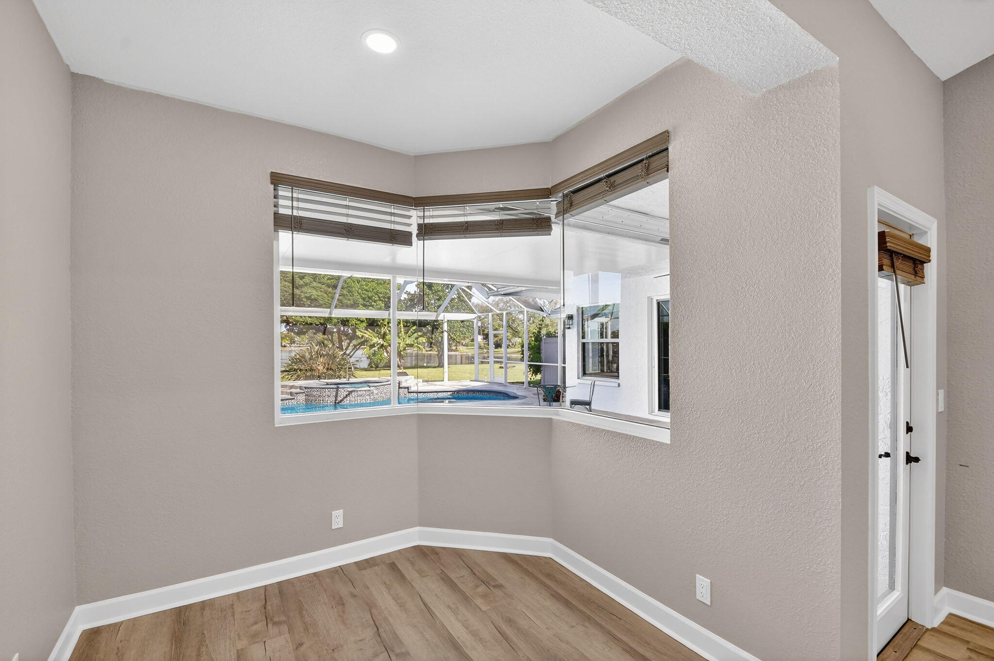 MLS #R11149062 image #15