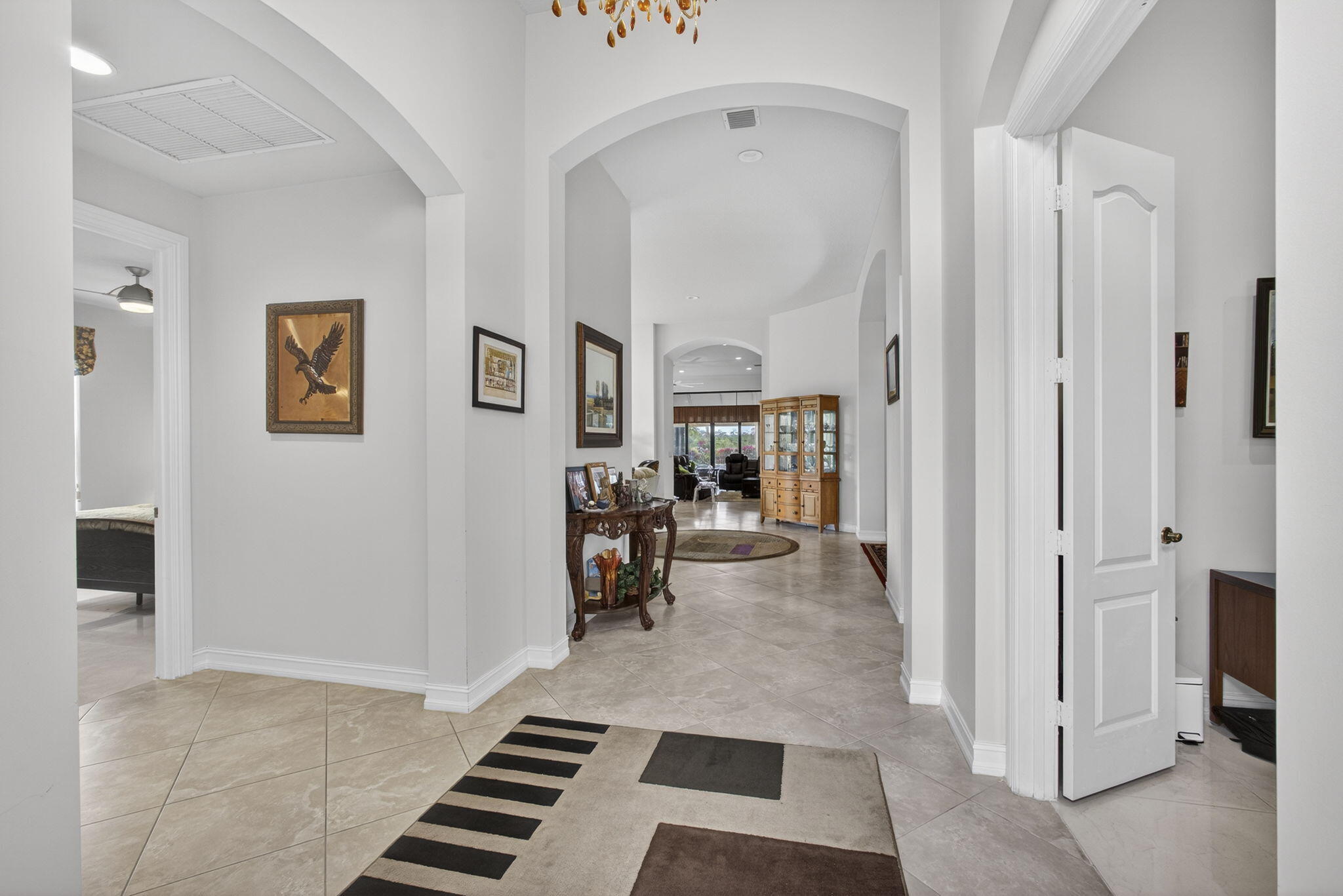 MLS #R11149097 image #6