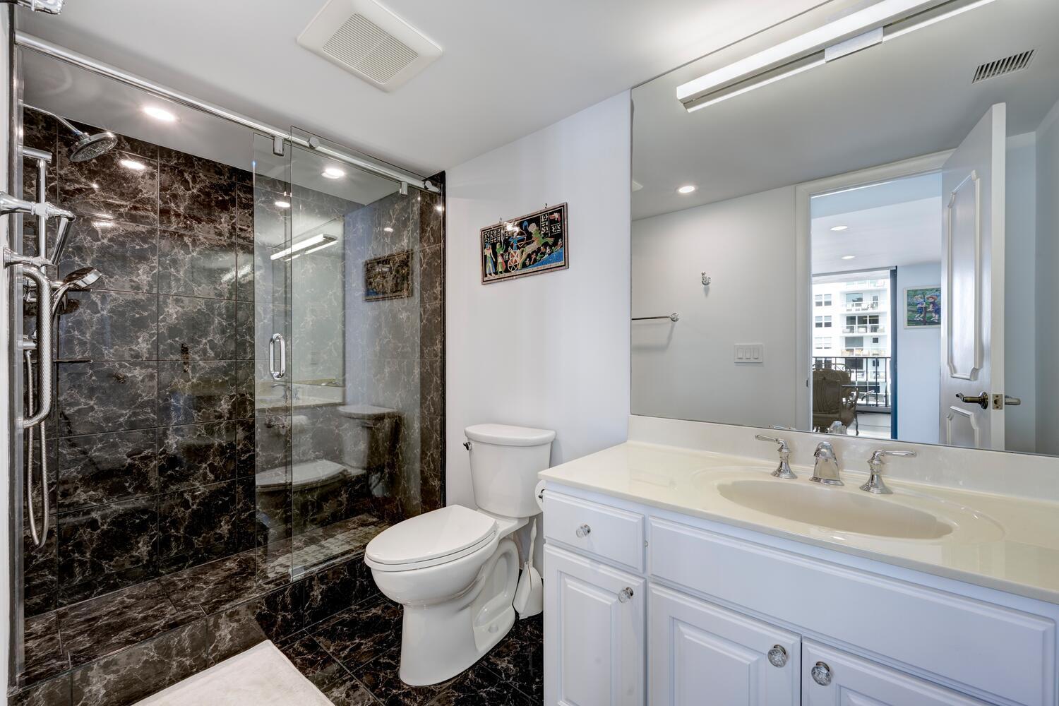 MLS #R11149239 image #16