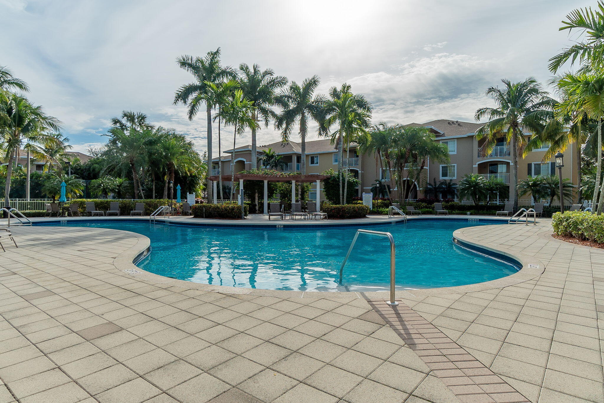 MLS #R11149262 image #16