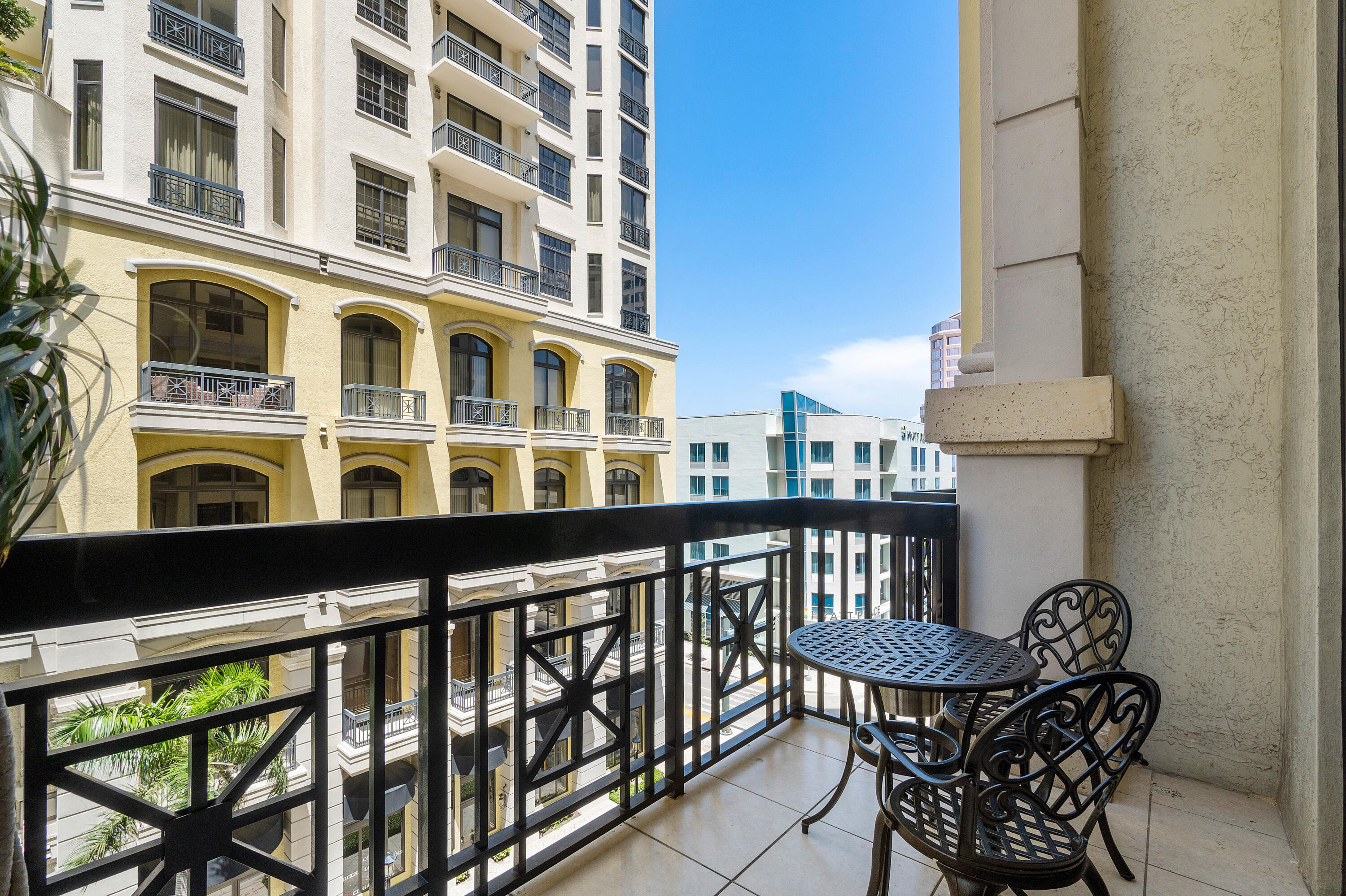 MLS #R11149328 image #9