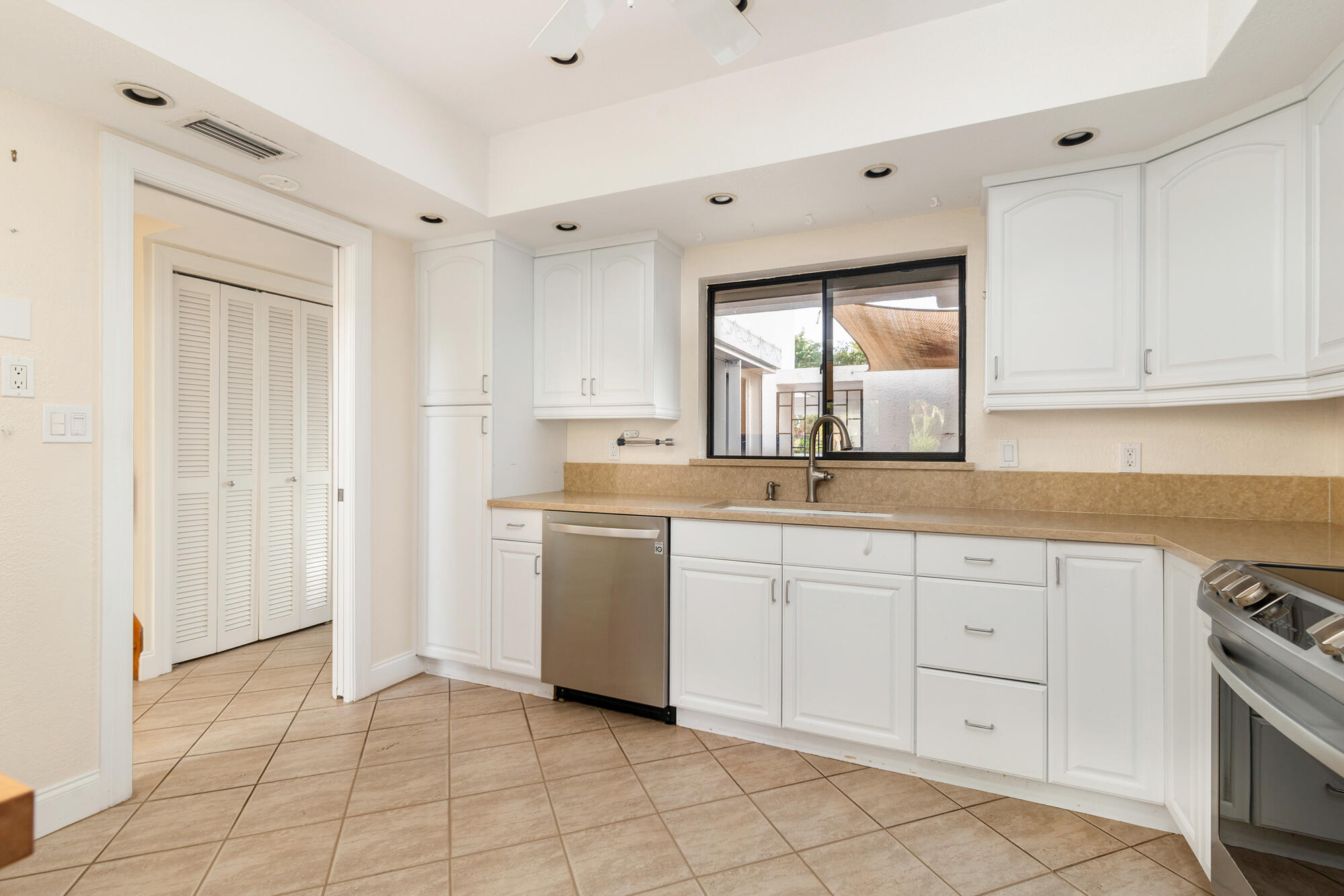 MLS #R11149405 image #6