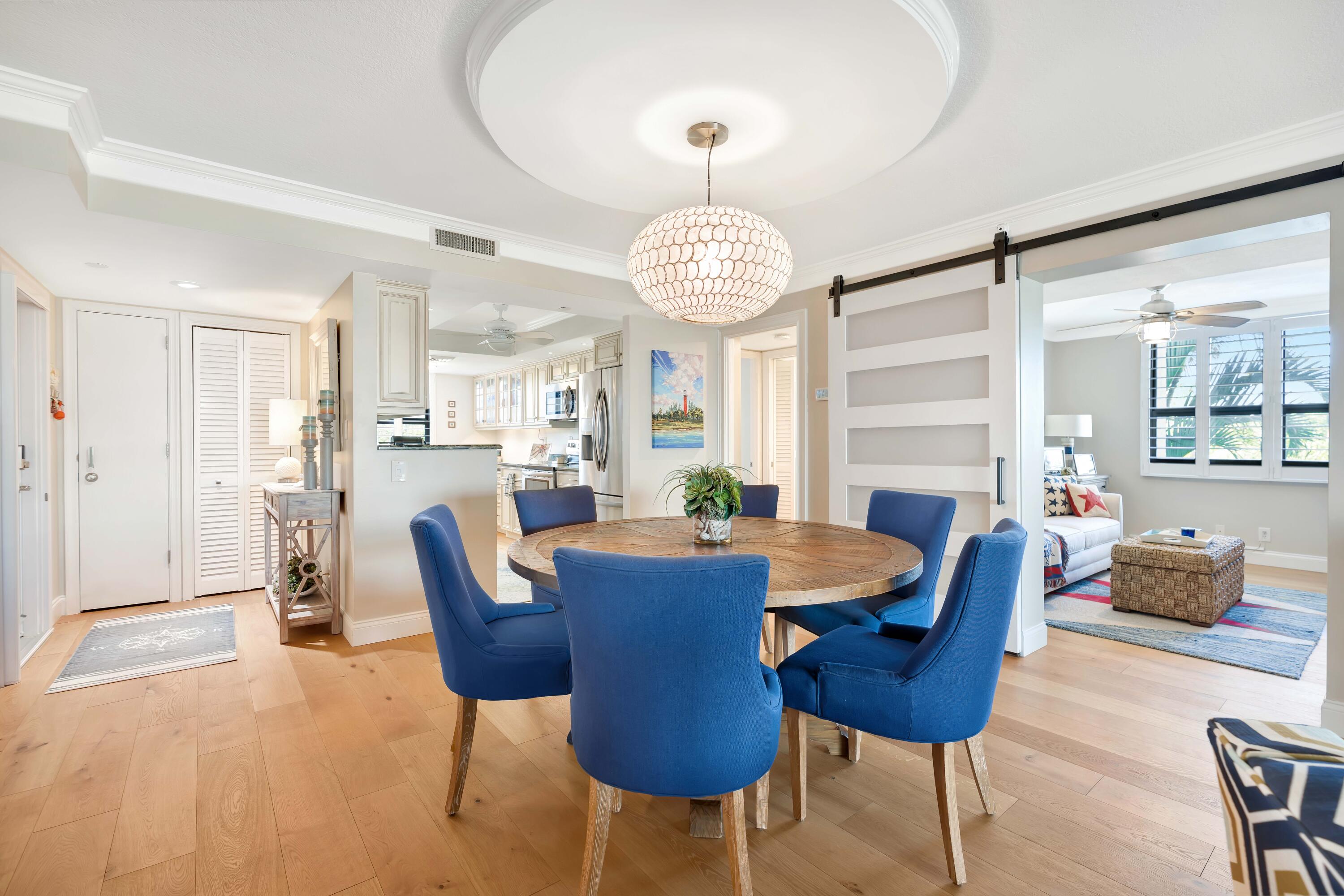 MLS #R11149410 image #2