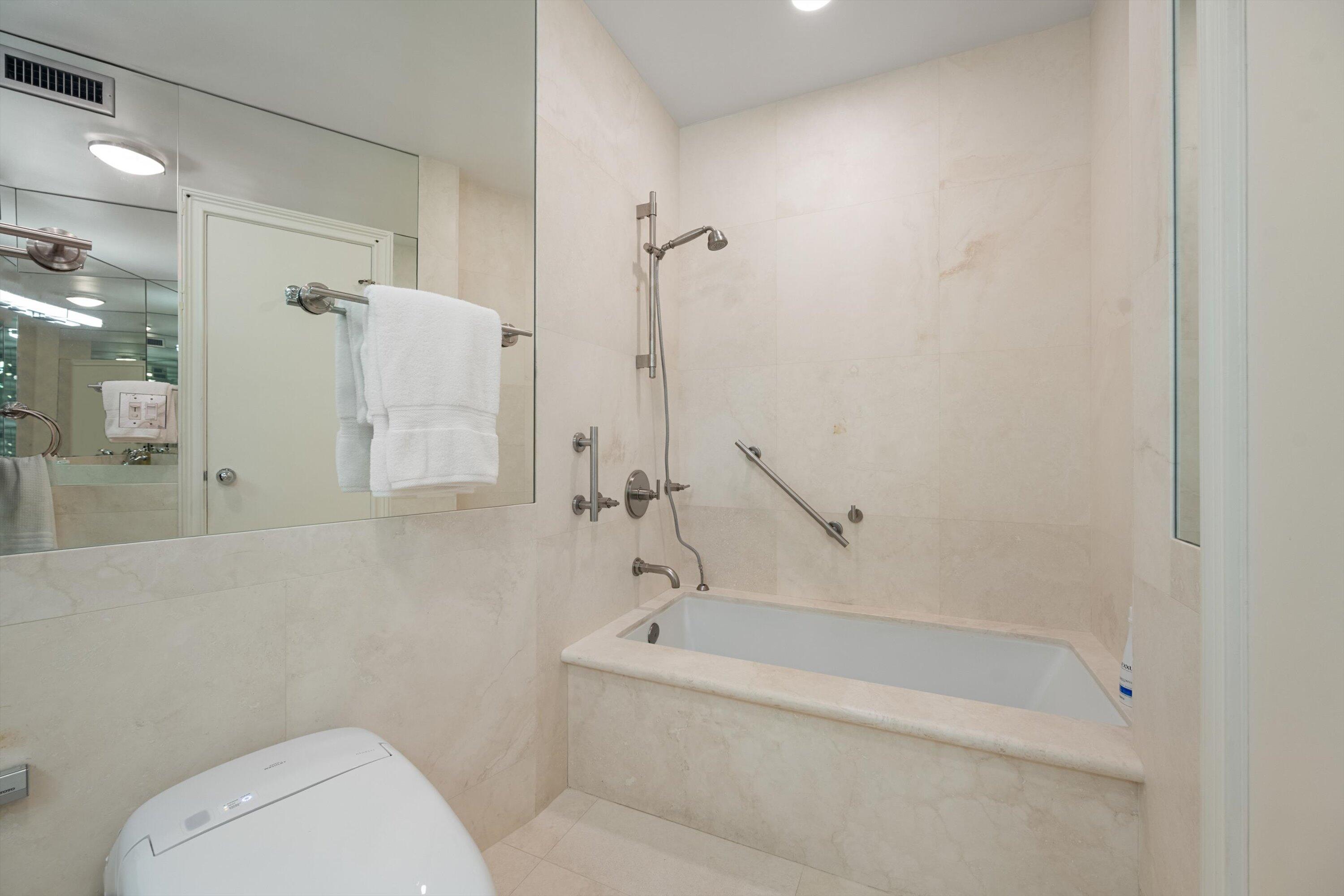 MLS #R11149446 image #13