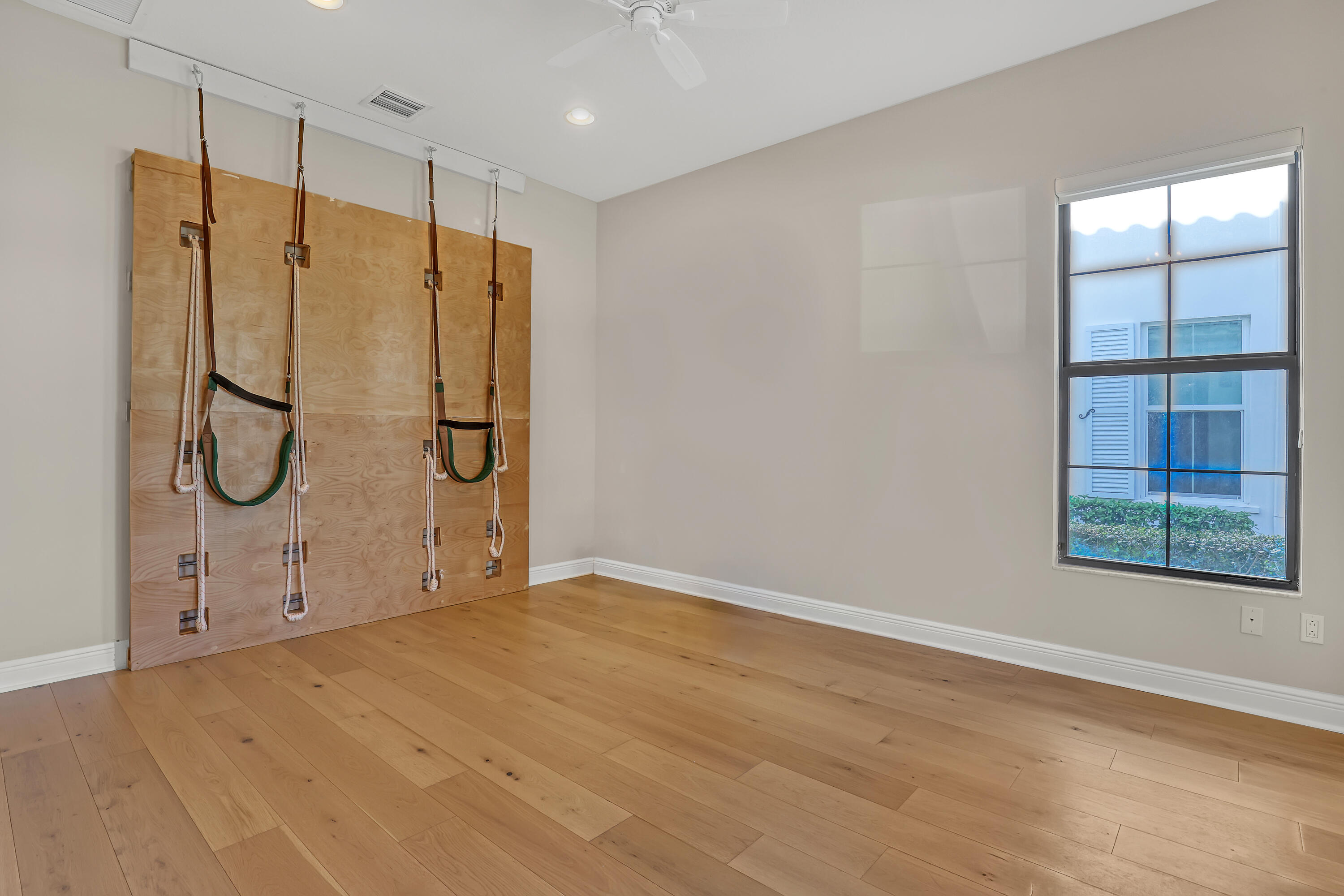 MLS #R11149492 image #35