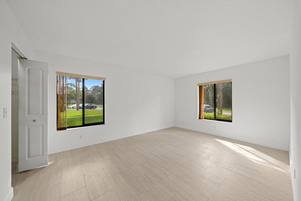 MLS #R11149525 image #12