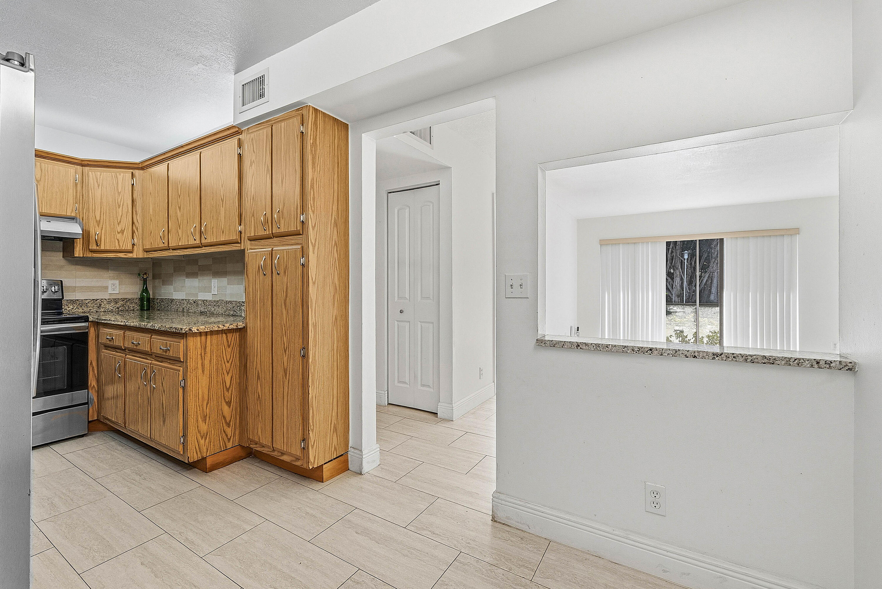 MLS #R11149525 image #7