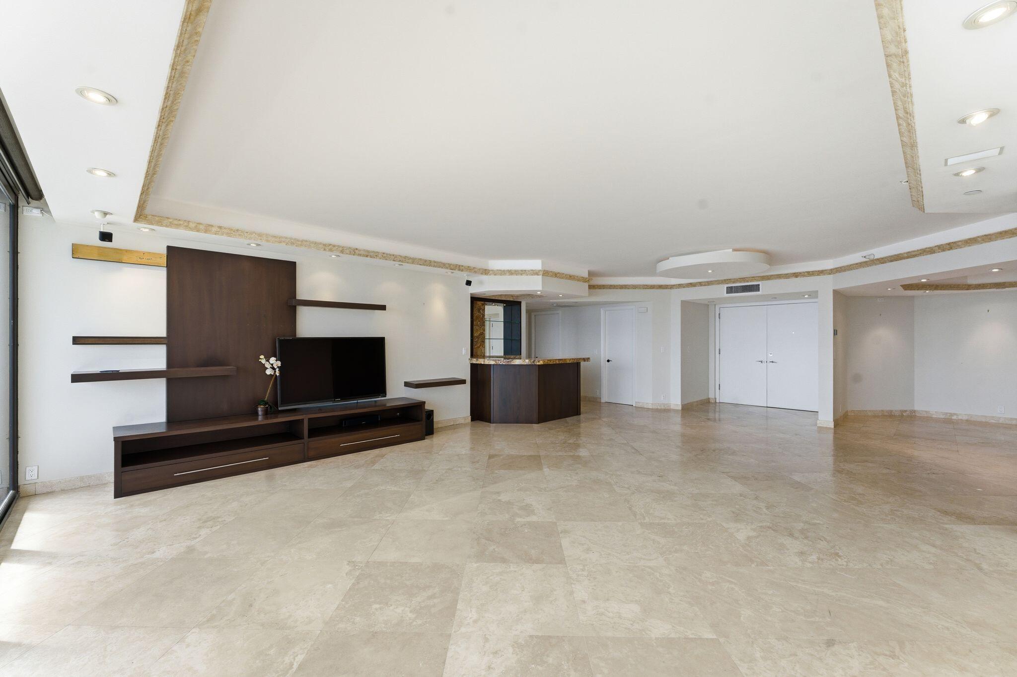 MLS #R11149526 image #13