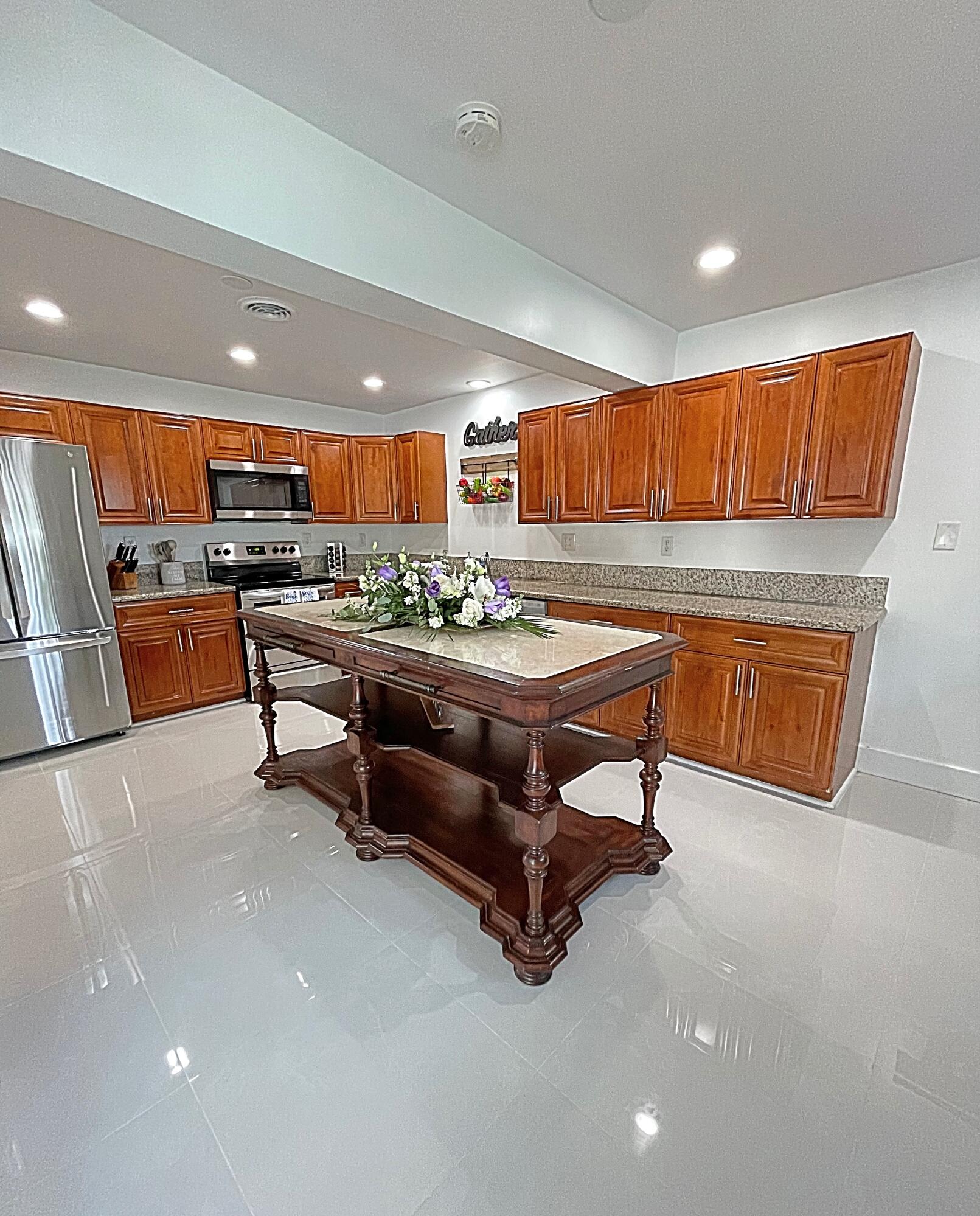 MLS #R11149611 image #43