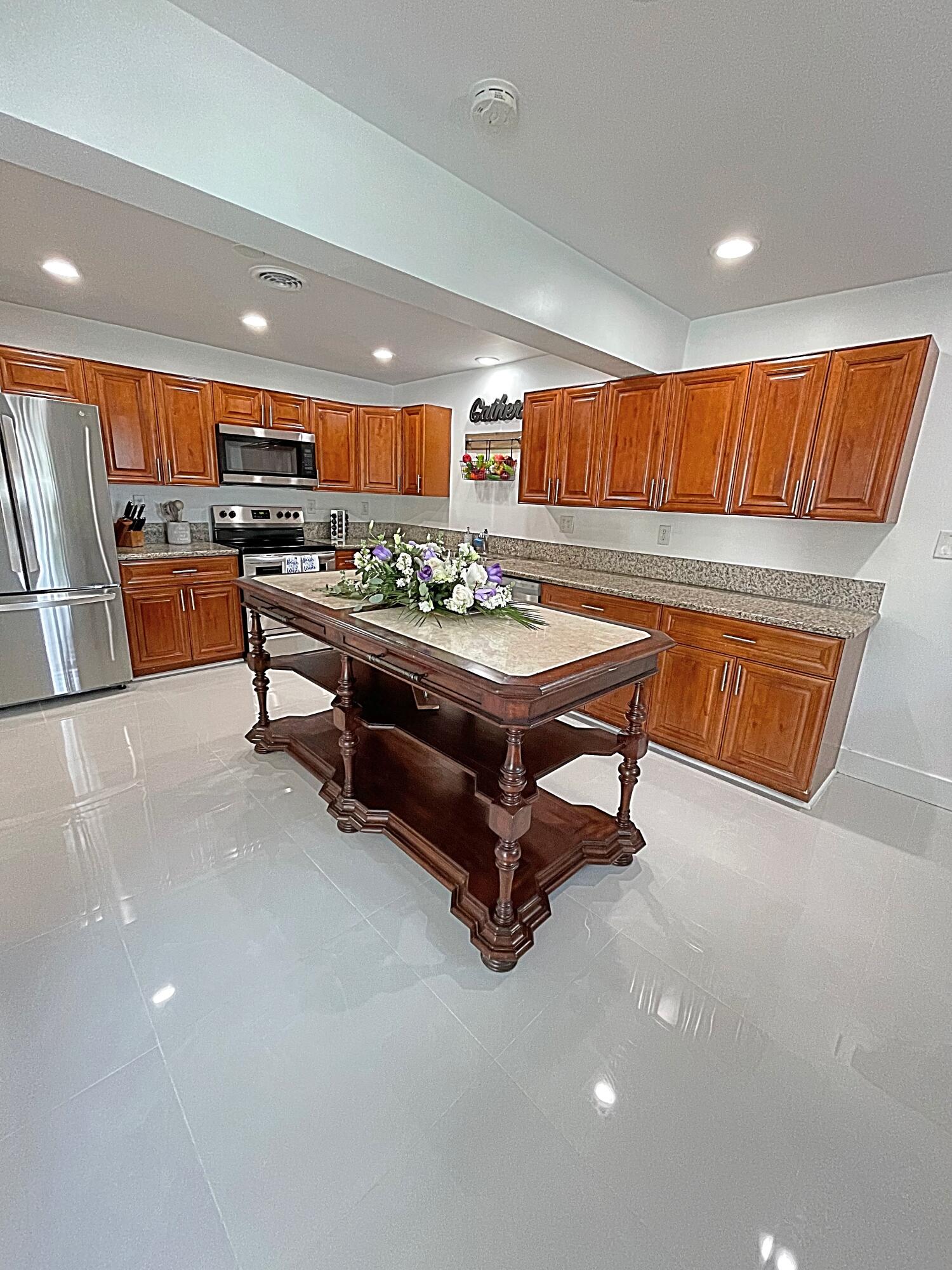 MLS #R11149611 image #44