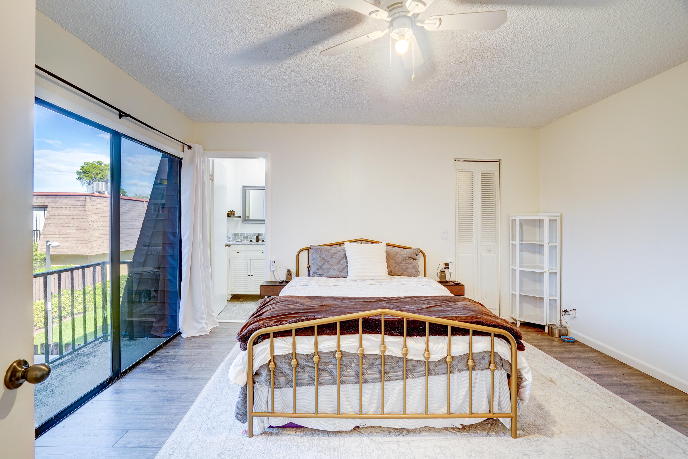 MLS #R11149702 image #12