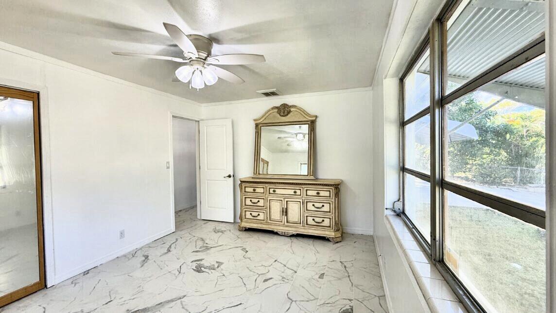 MLS #R11149721 image #11