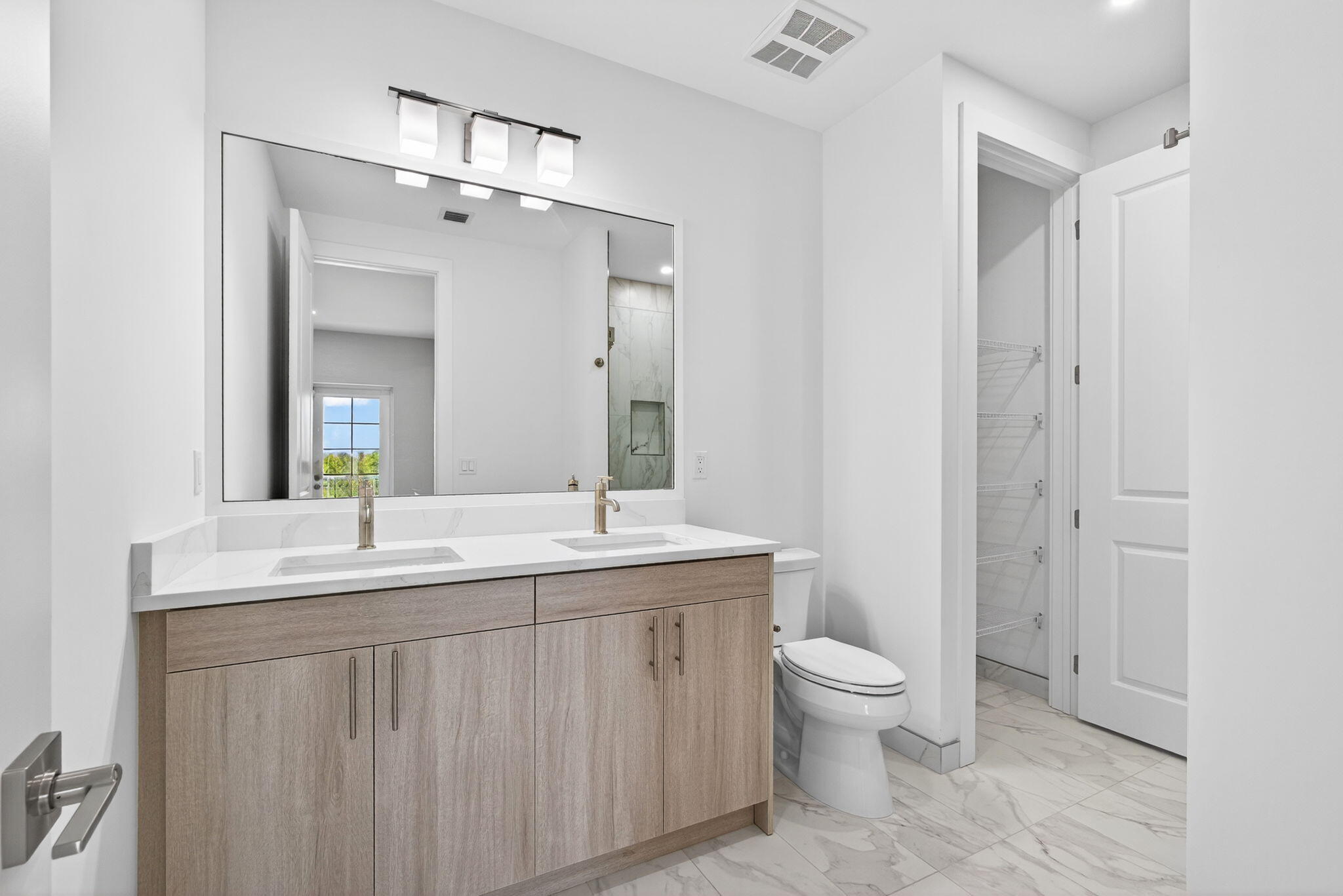 MLS #R11149781 image #24