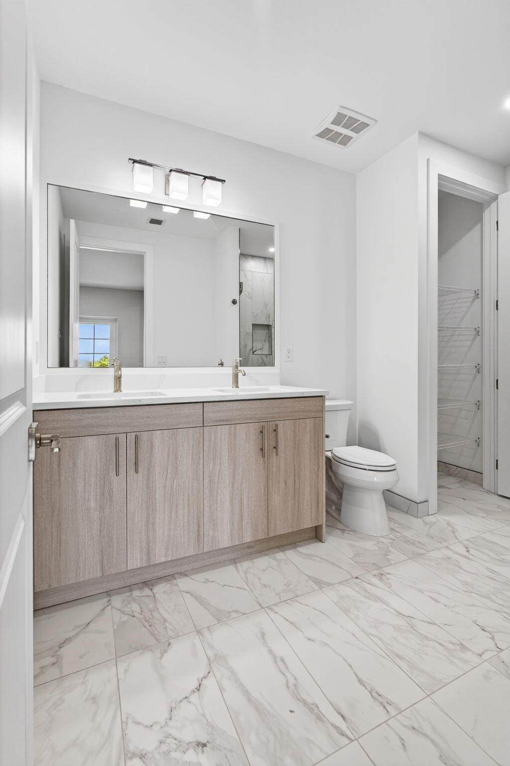 MLS #R11149781 image #25