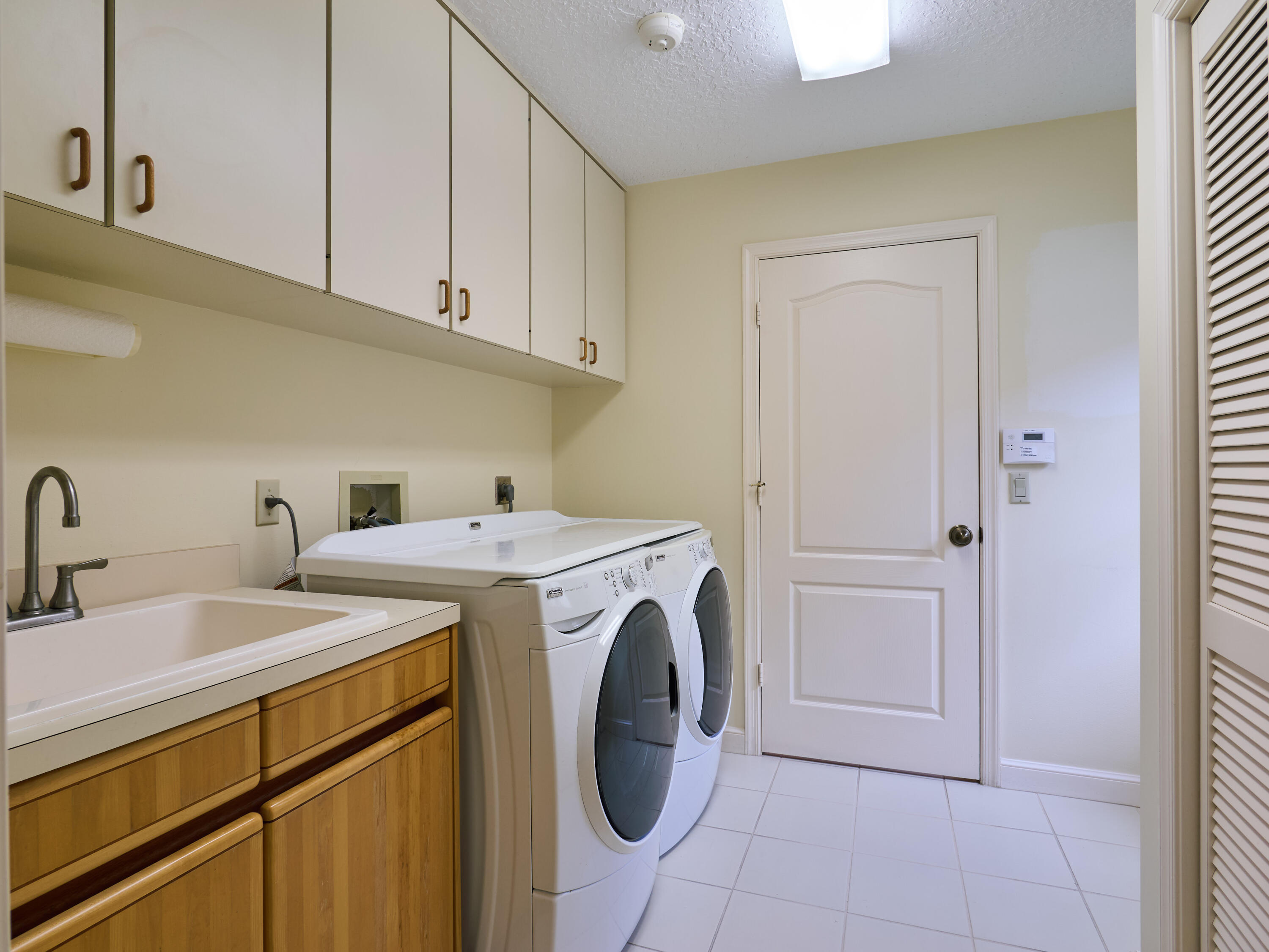 MLS #R11149790 image #15