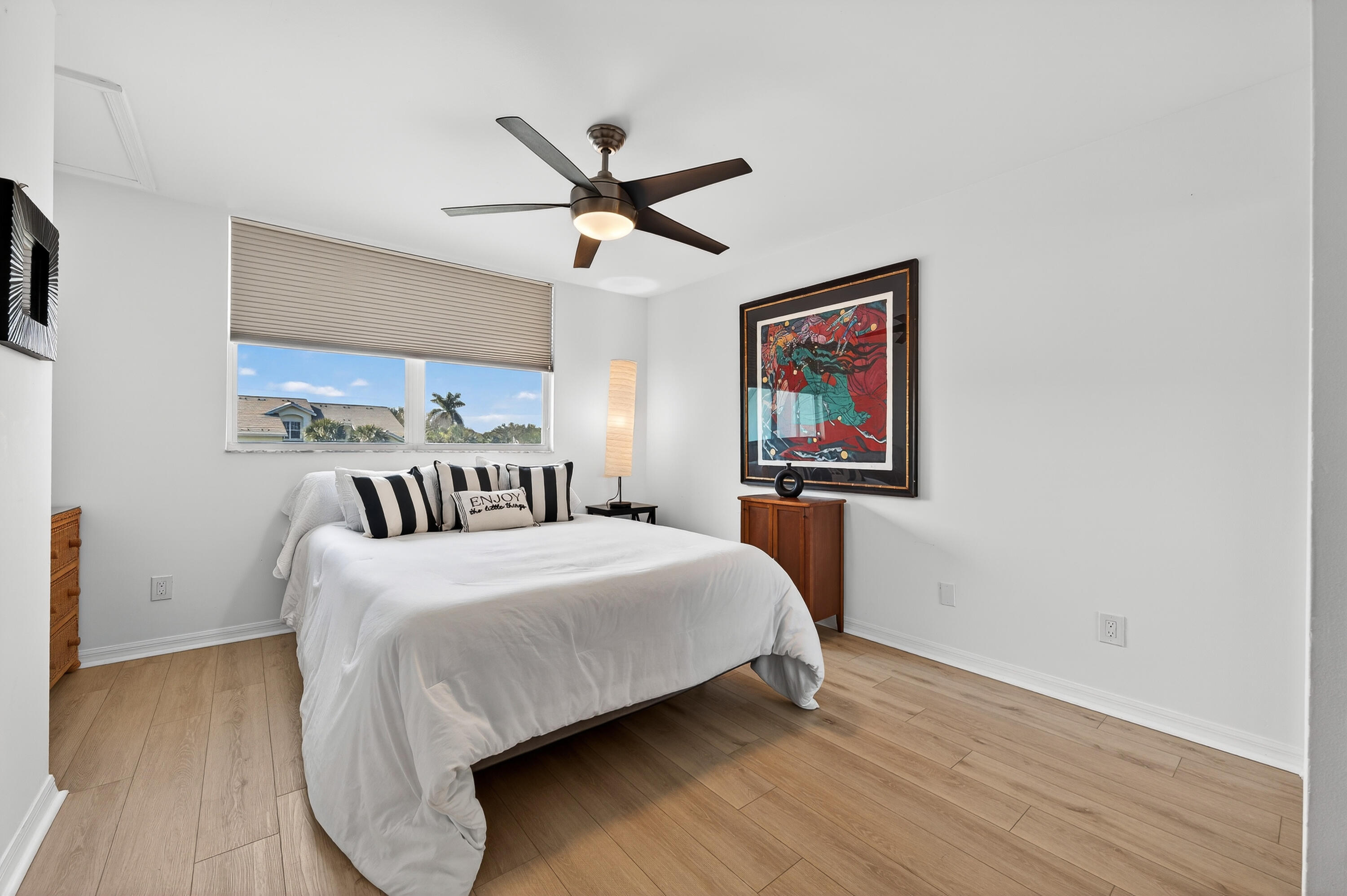 MLS #R11149795 image #29