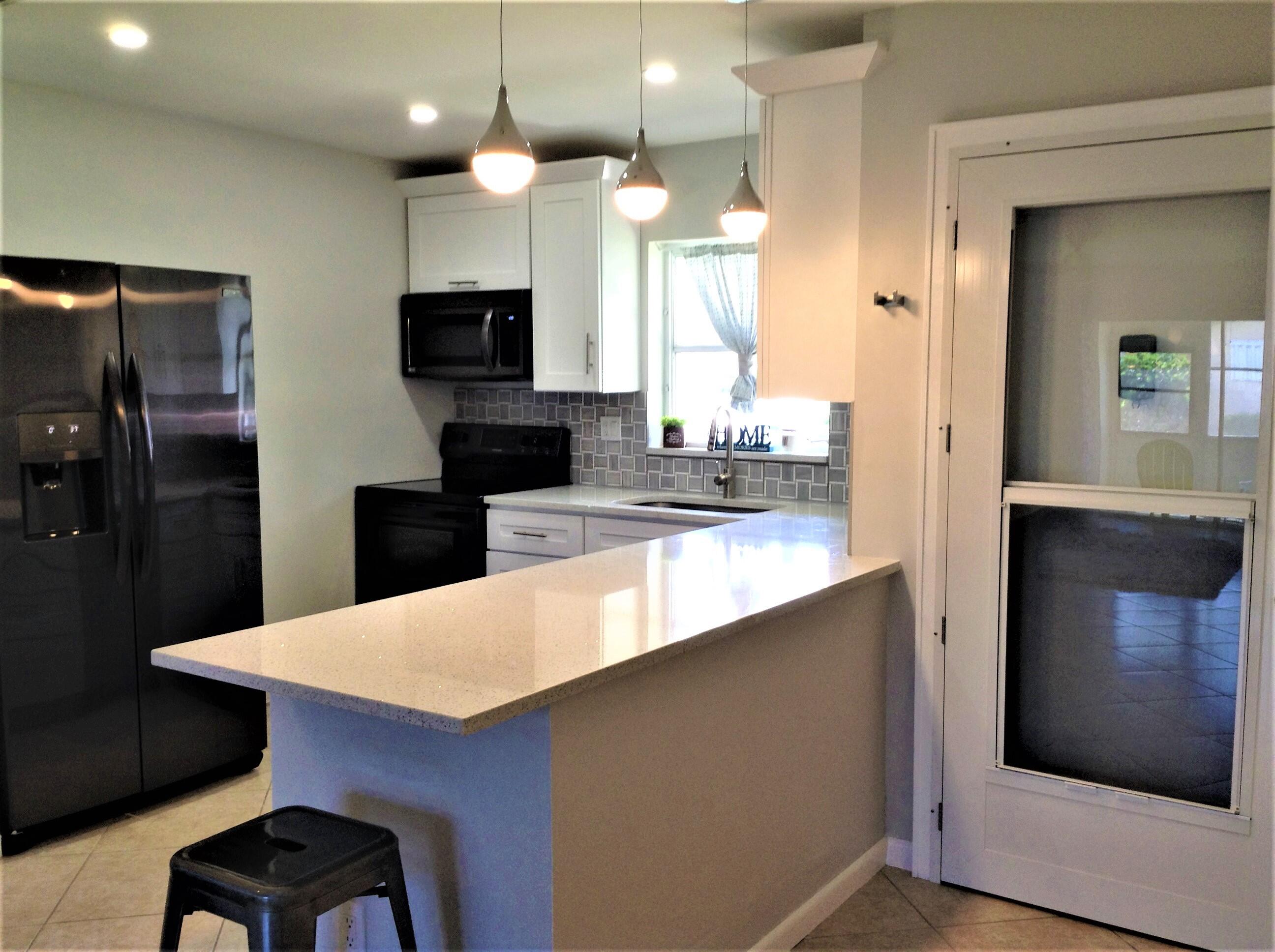 MLS #R11149823 image #2