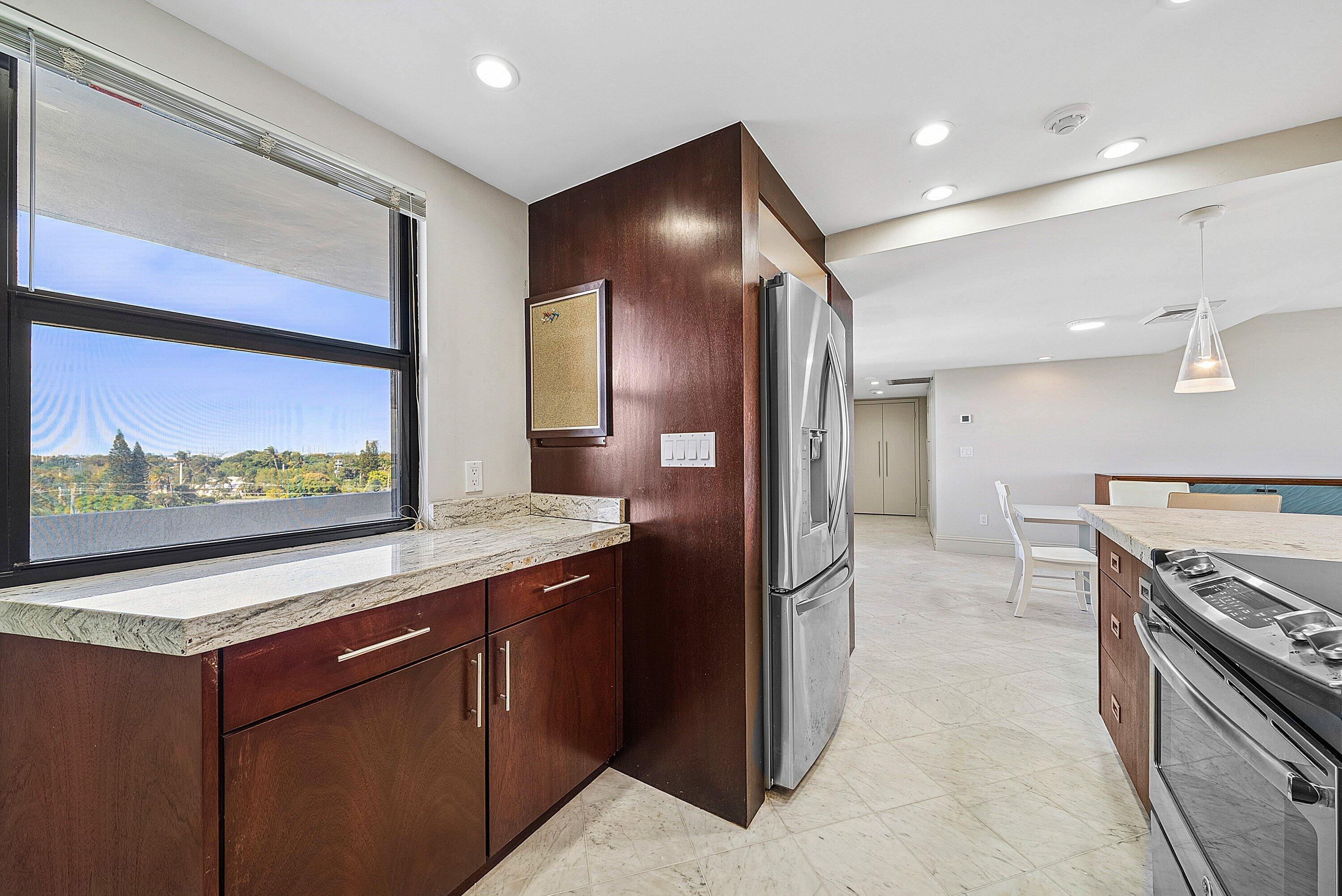 MLS #R11149839 image #12