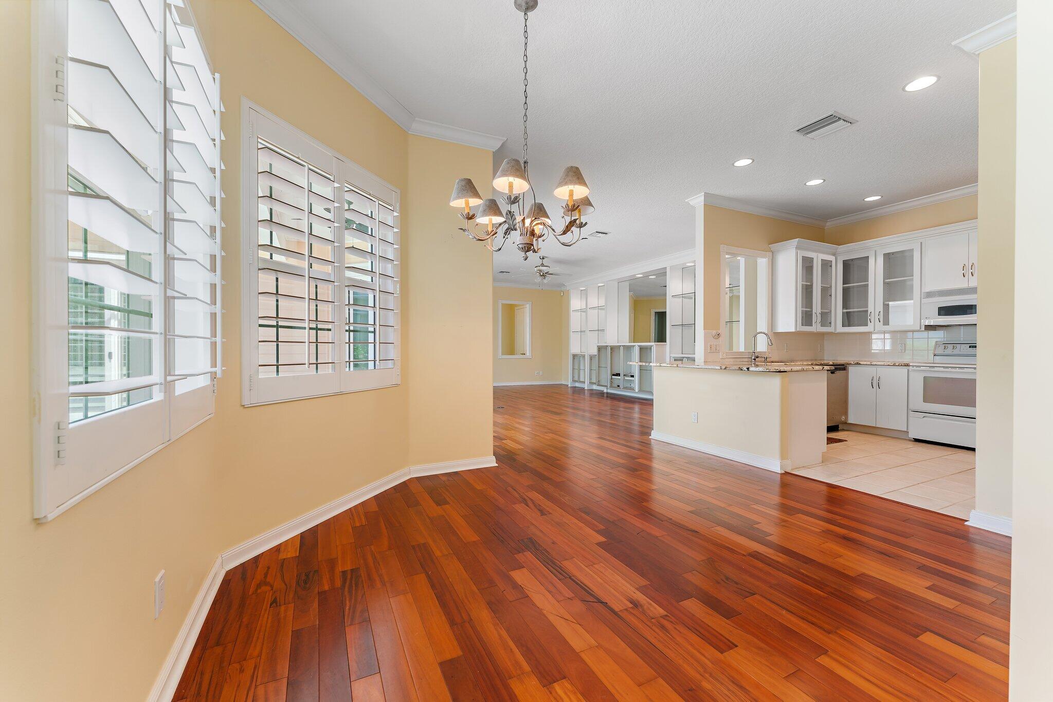 MLS #R11149860 image #18