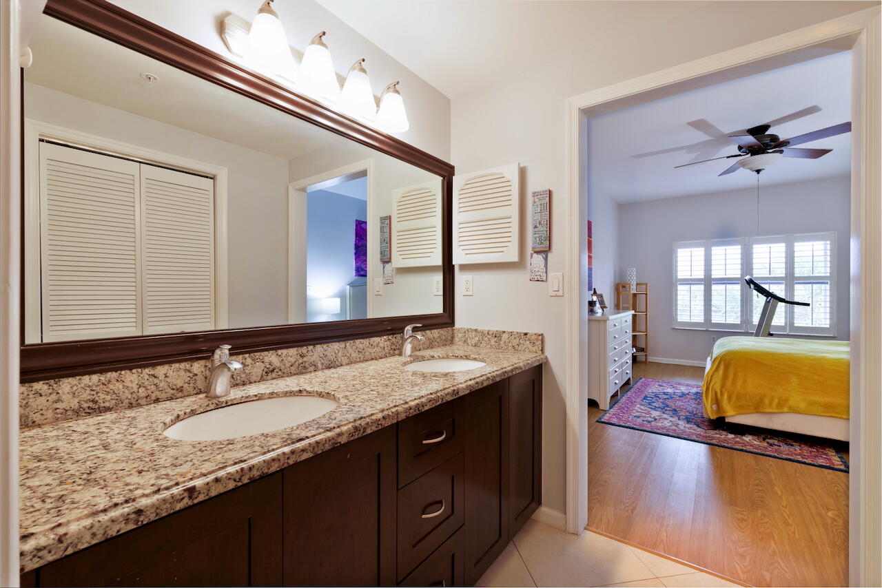 MLS #R11149881 image #24