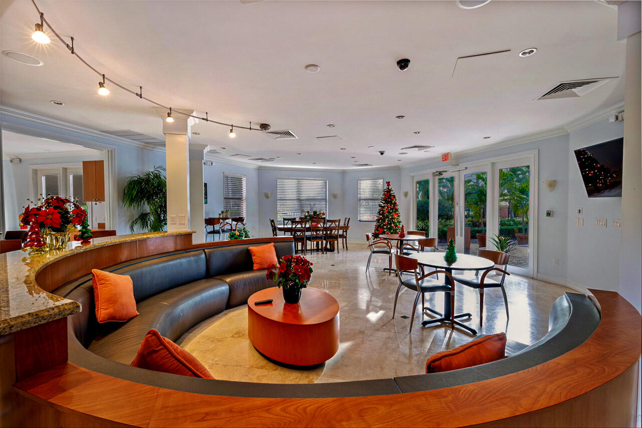 MLS #R11149881 image #9