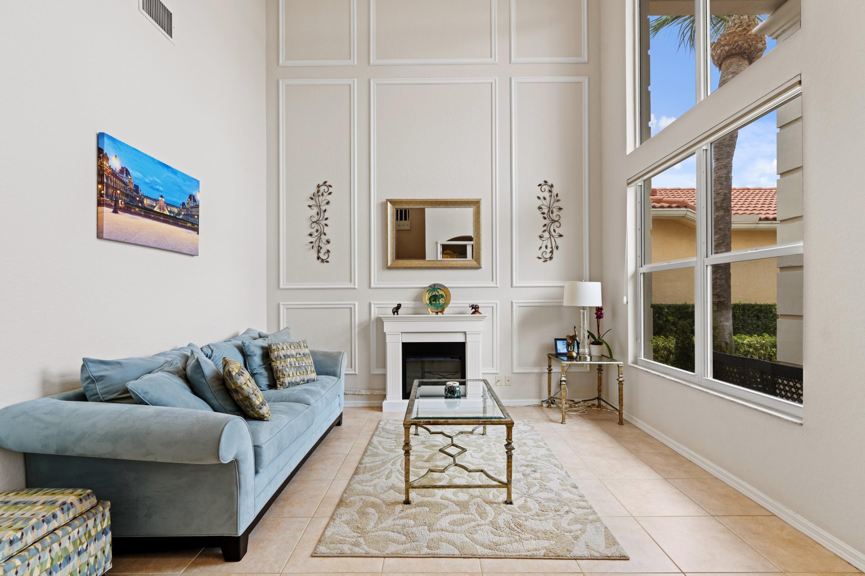 MLS #R11149974 image #1