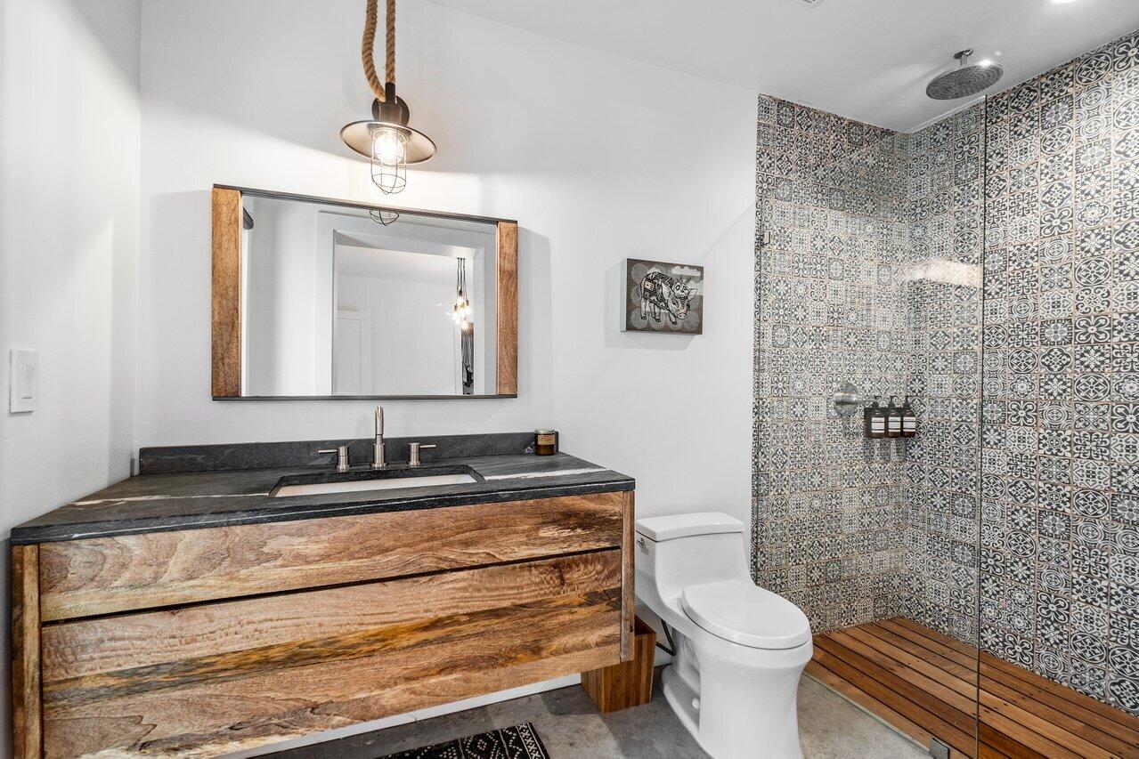 MLS #R11149979 image #14