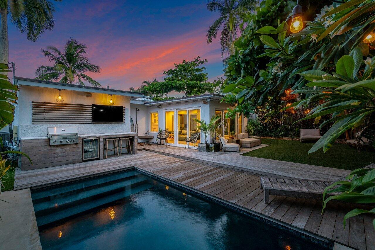 MLS #R11149979 image #21