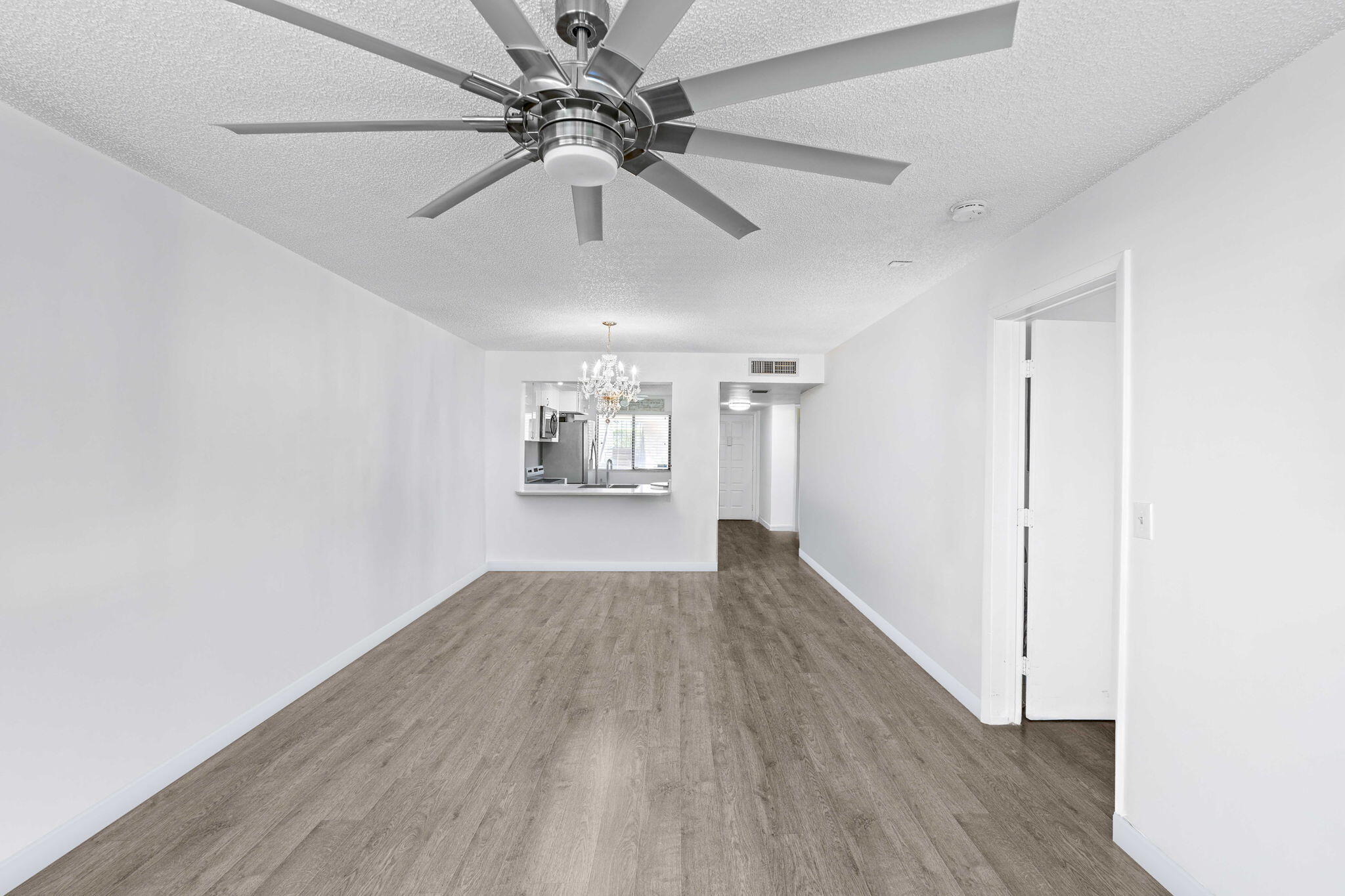 MLS #R11150031 image #13