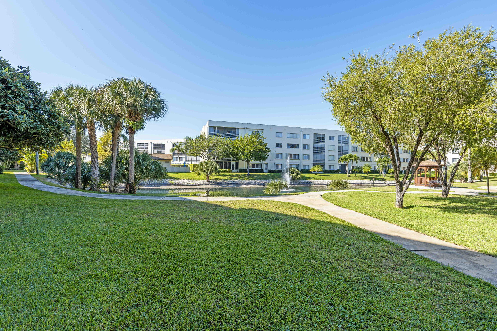 MLS #R11150031 image #32