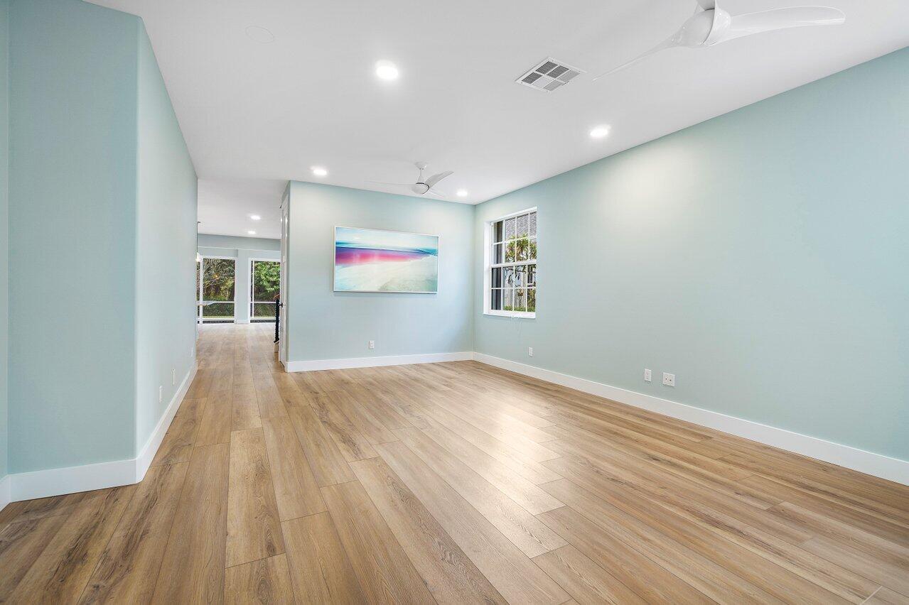 MLS #R11150036 image #12