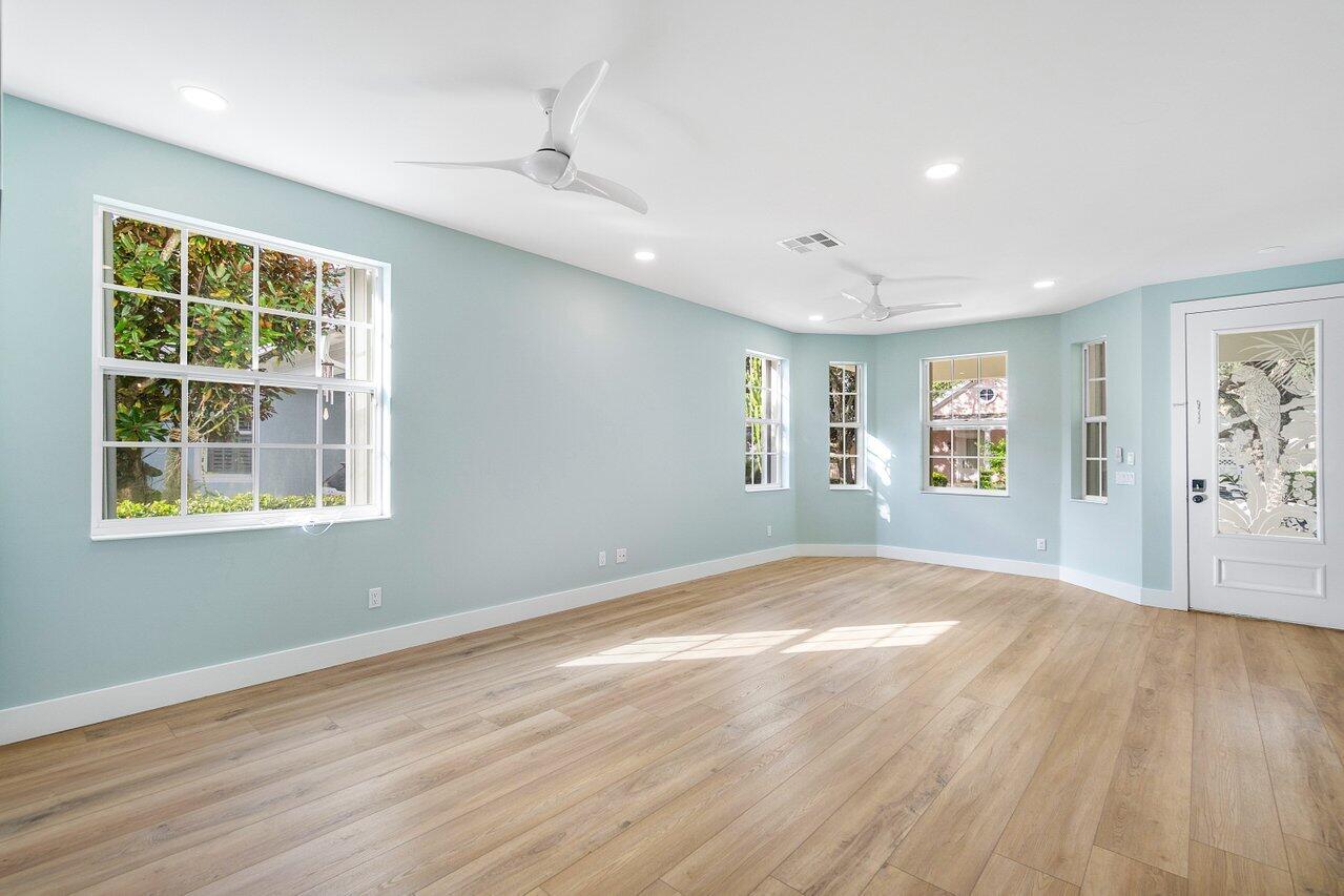 MLS #R11150036 image #13