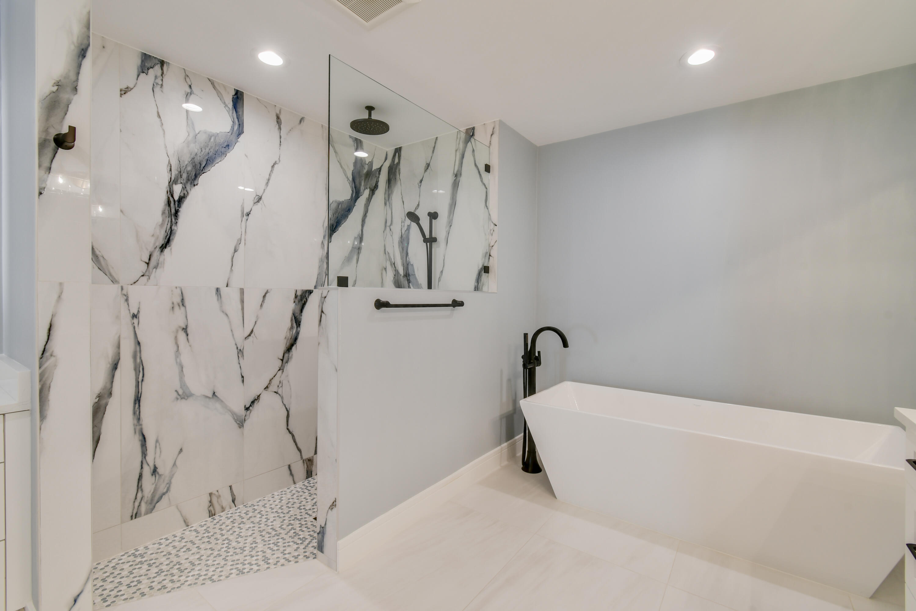 MLS #R11150055 image #33