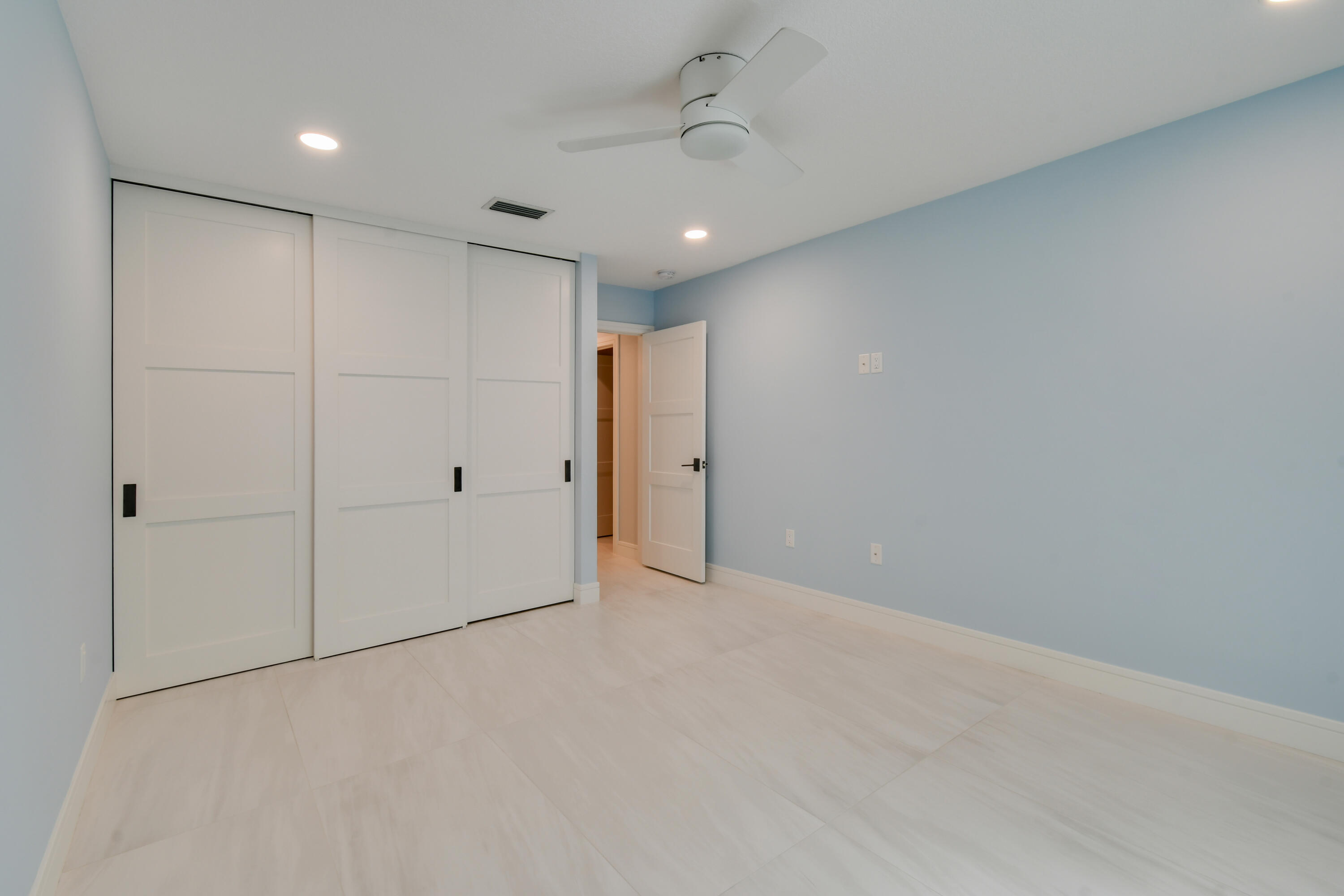 MLS #R11150055 image #41