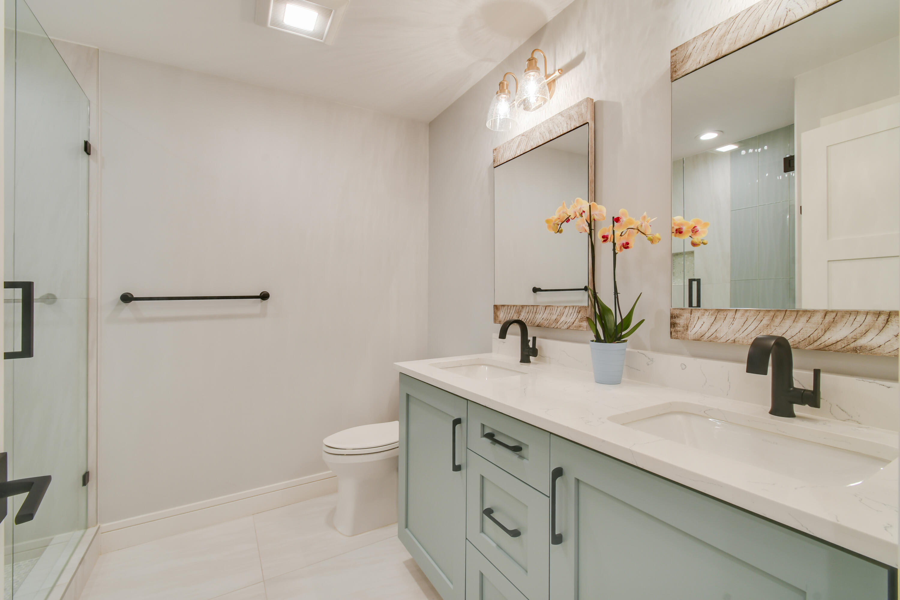 MLS #R11150055 image #44