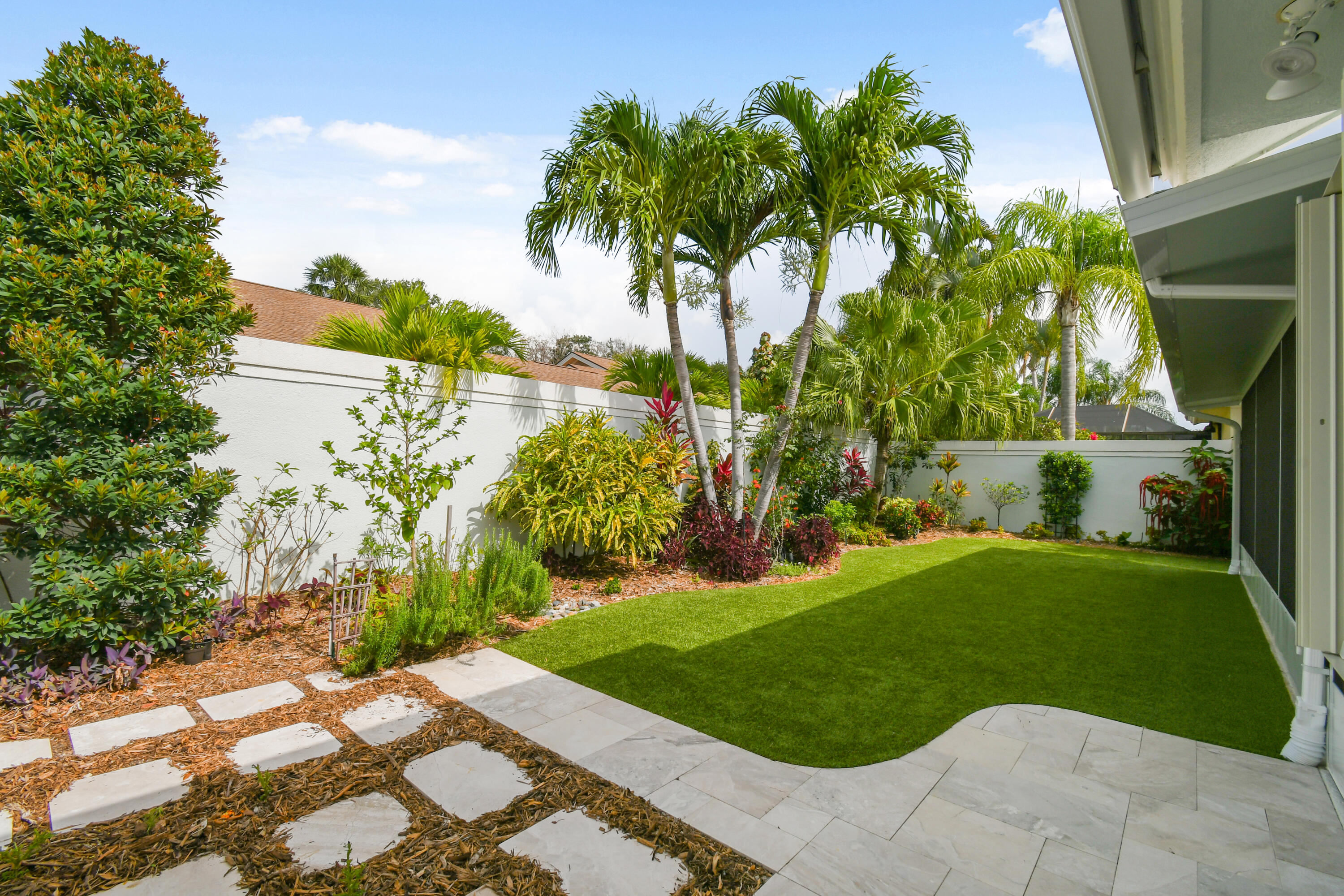 MLS #R11150055 image #54