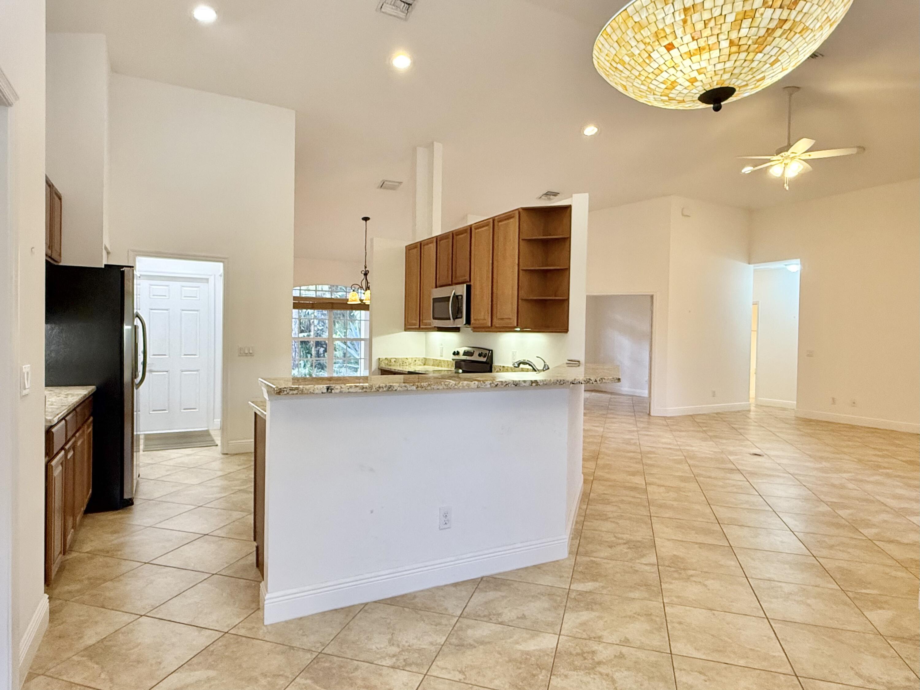 MLS #R11150156 image #15