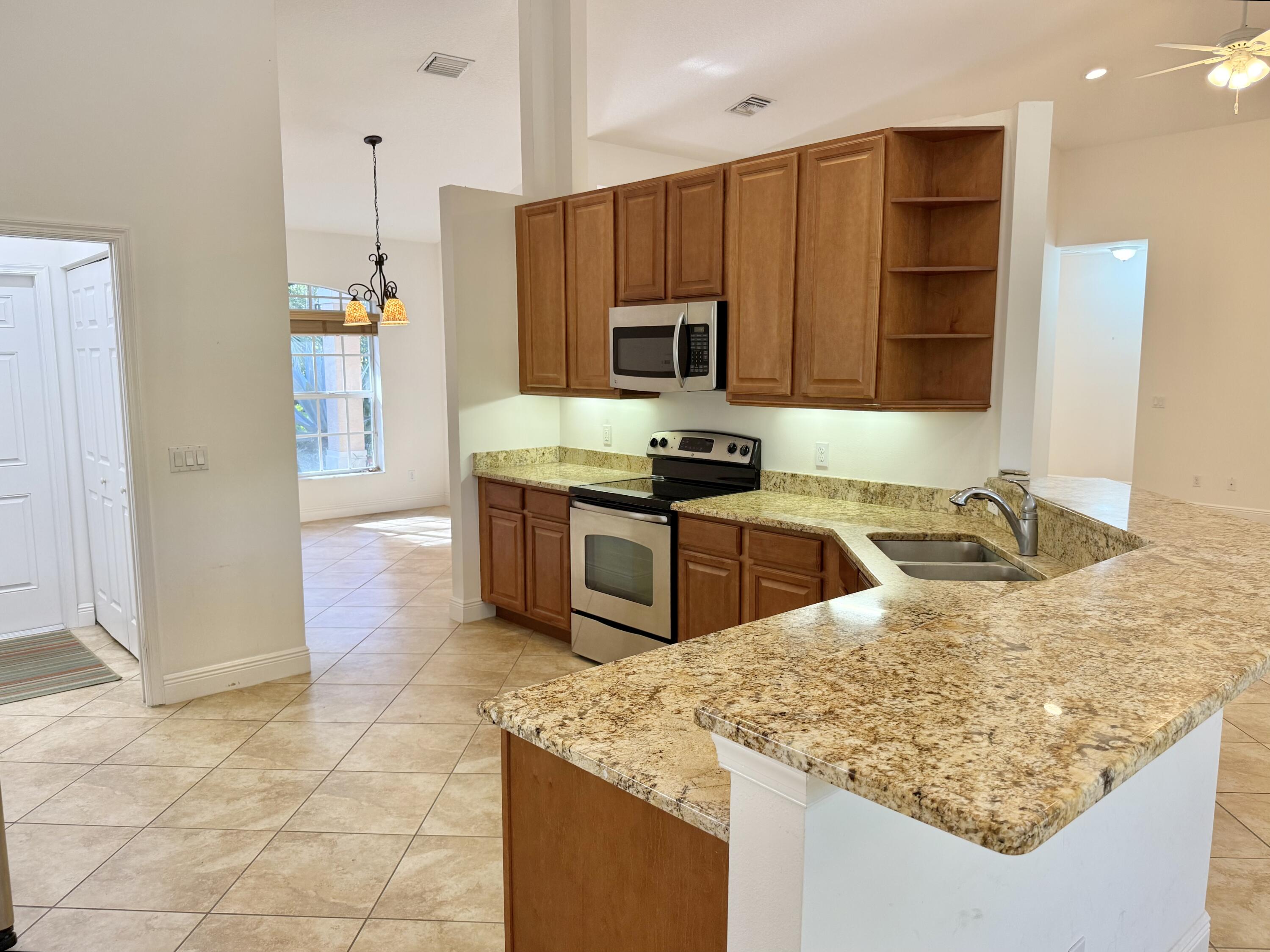 MLS #R11150156 image #3